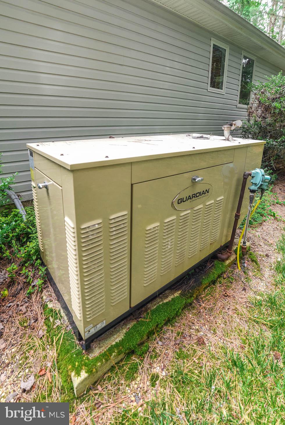 LANDINGS AT PINEY POINT - Residential