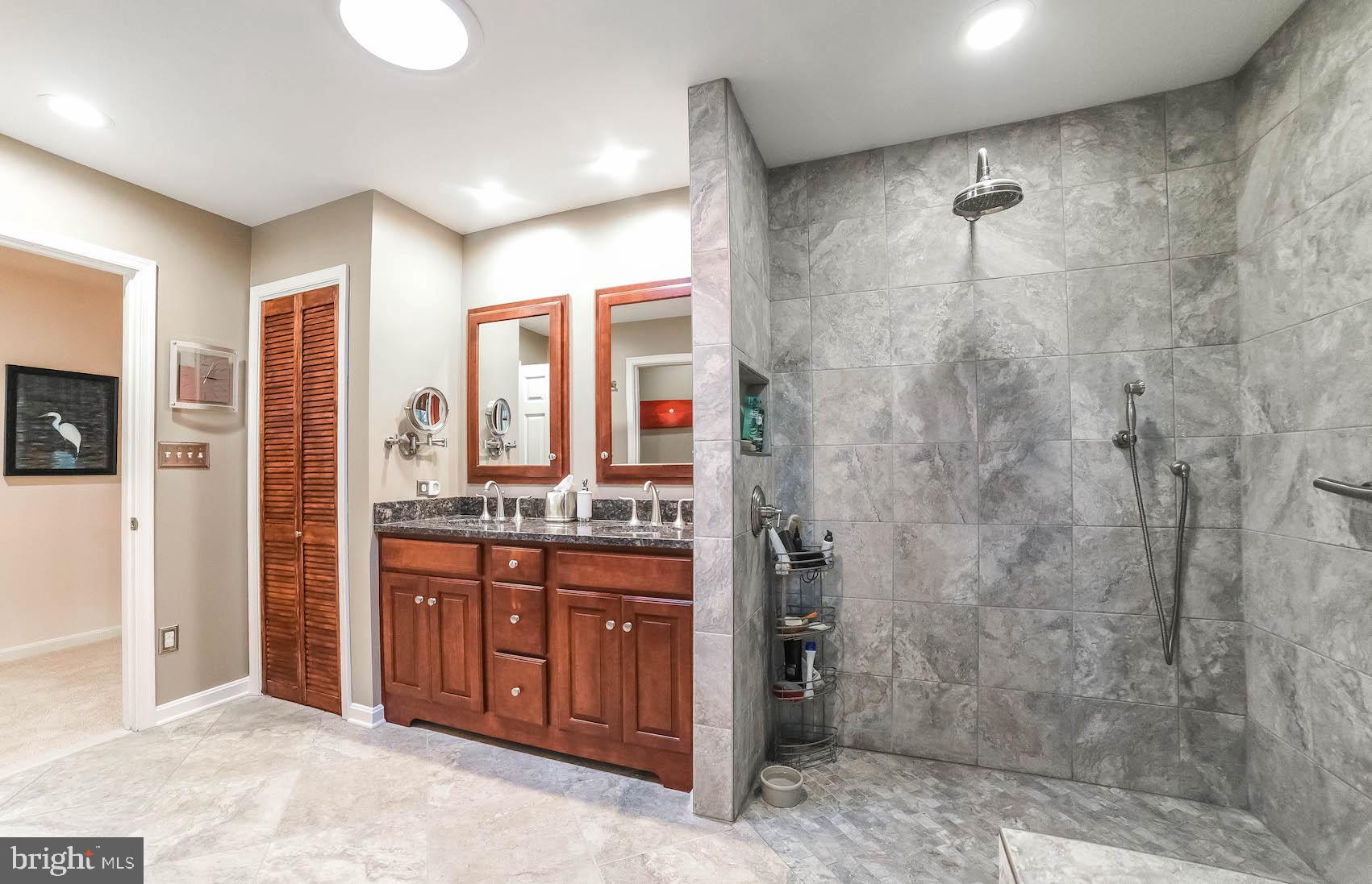 LANDINGS AT PINEY POINT - Residential