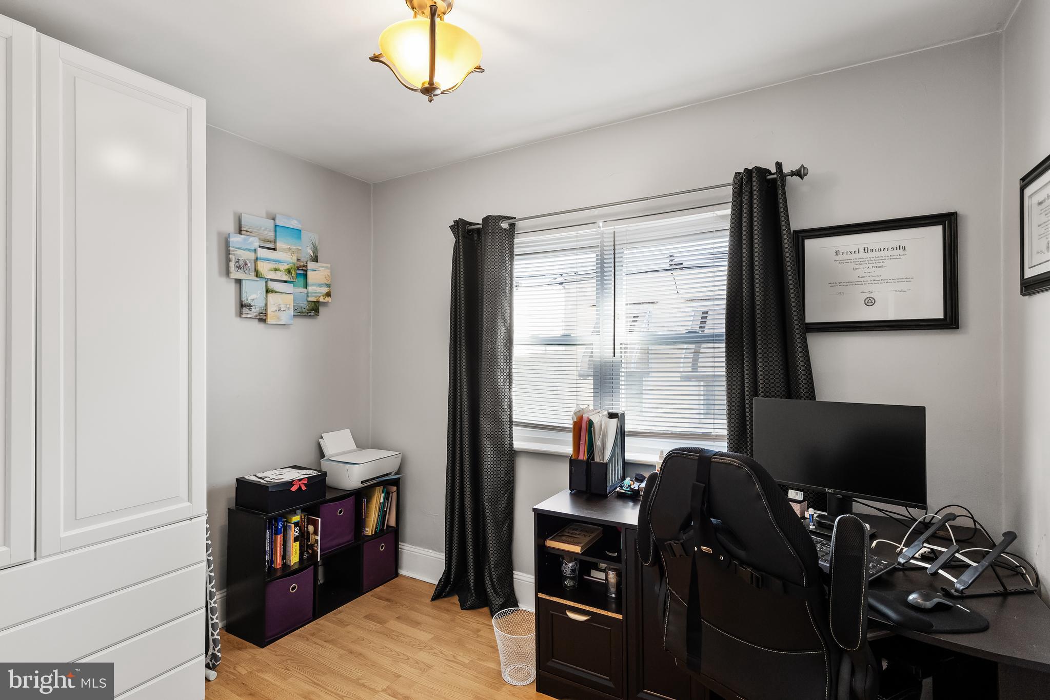 PHILADELPHIA (SOUTH) - Residential