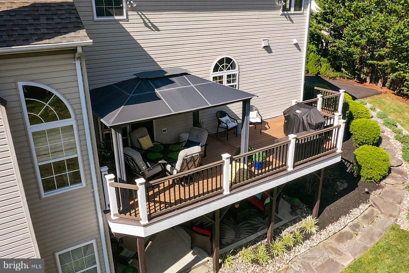 ARBOR RIDGE - Residential