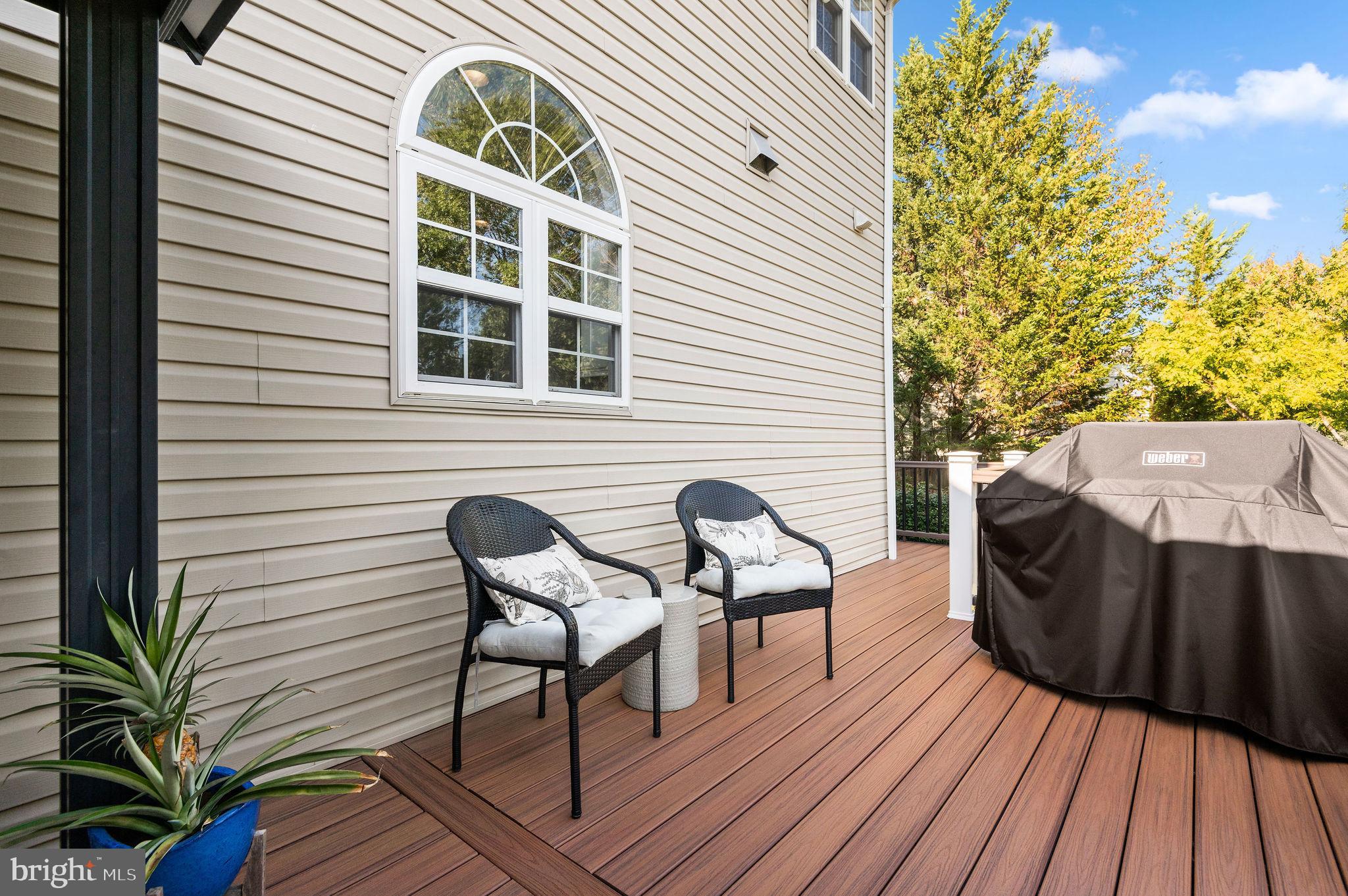 ARBOR RIDGE - Residential