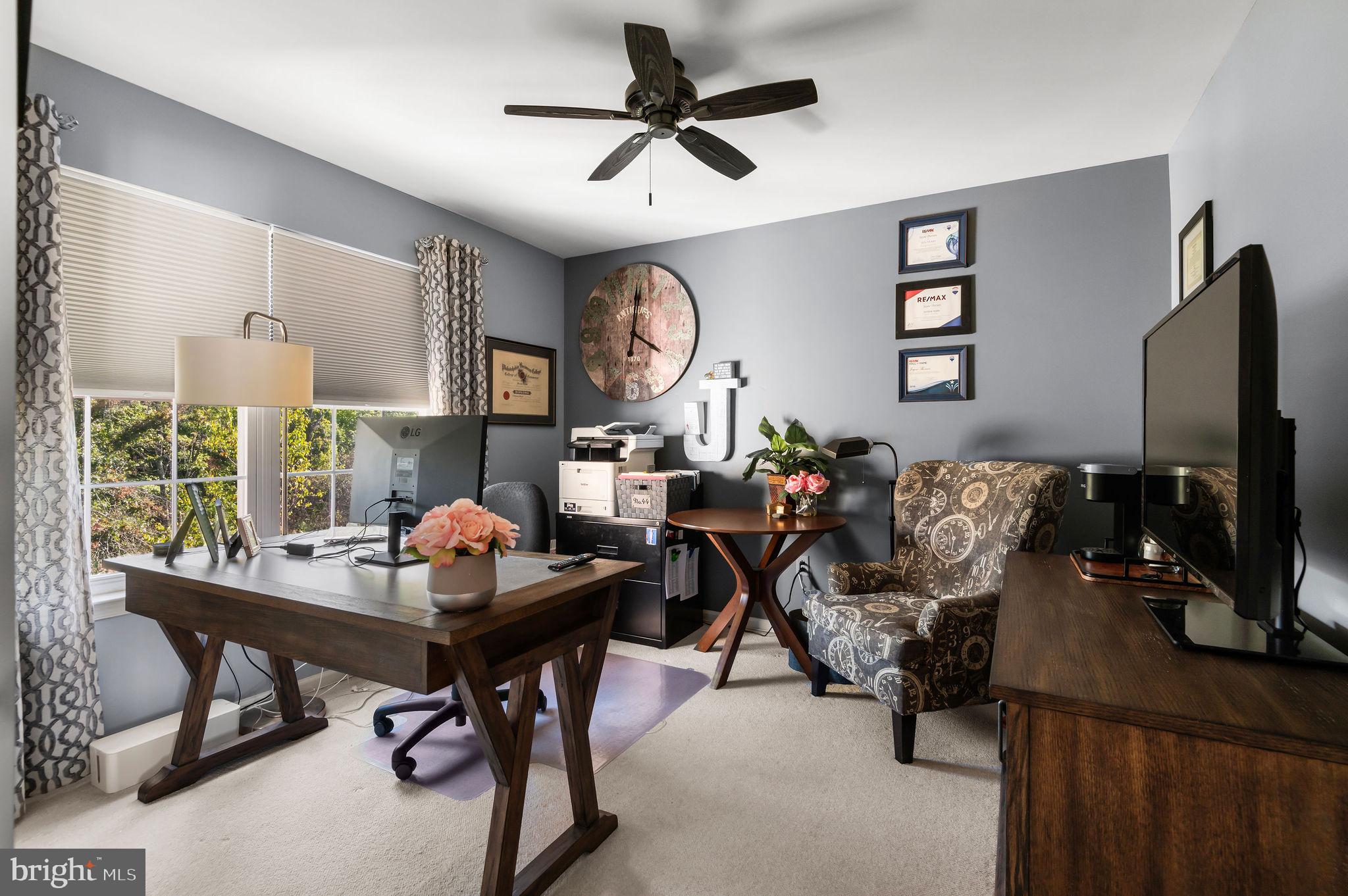 ARBOR RIDGE - Residential