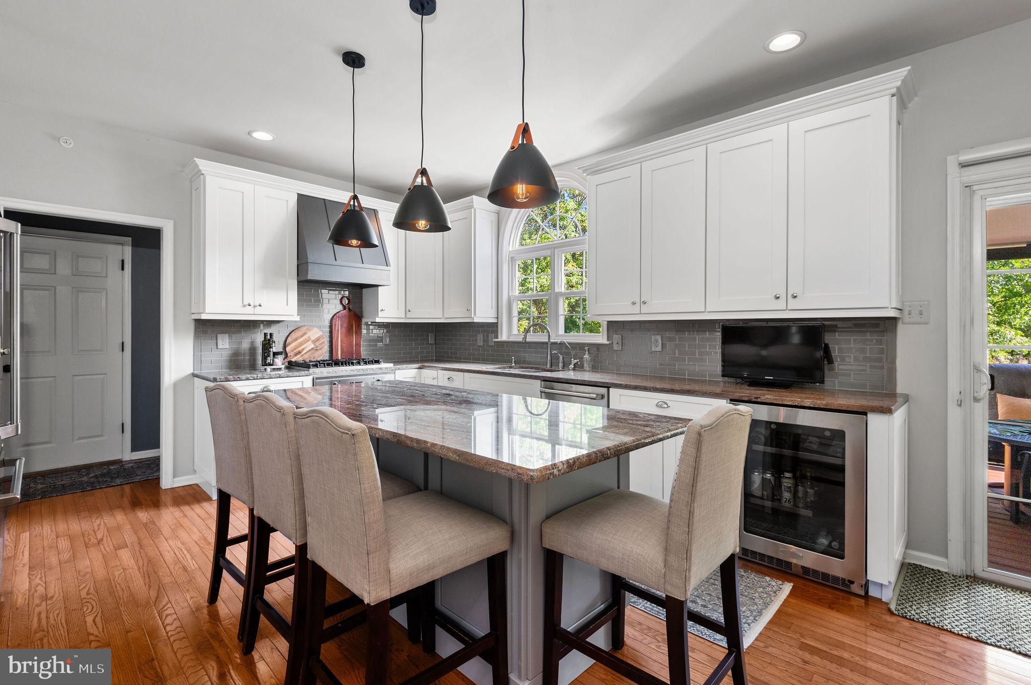 ARBOR RIDGE - Residential