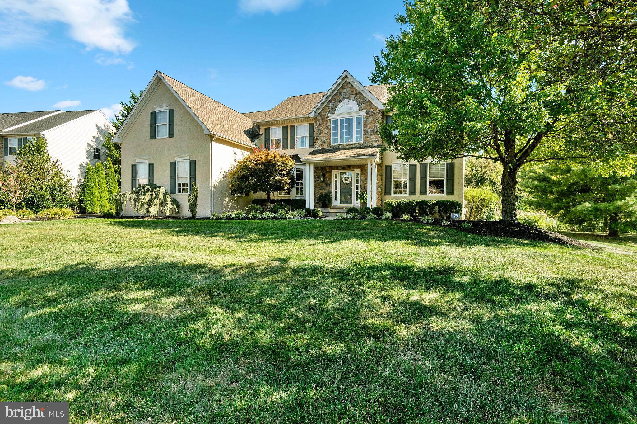 ARBOR RIDGE - Residential