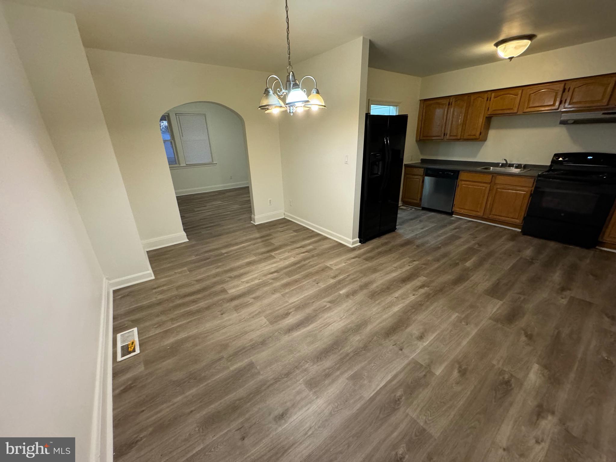 DUNDALK - Residential Lease