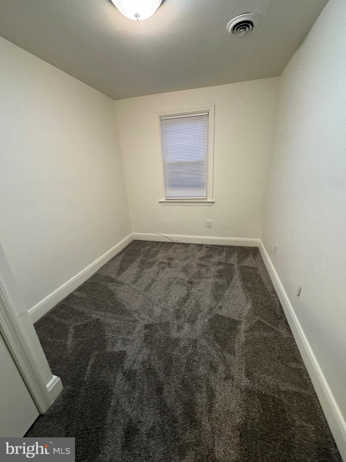 DUNDALK - Residential Lease