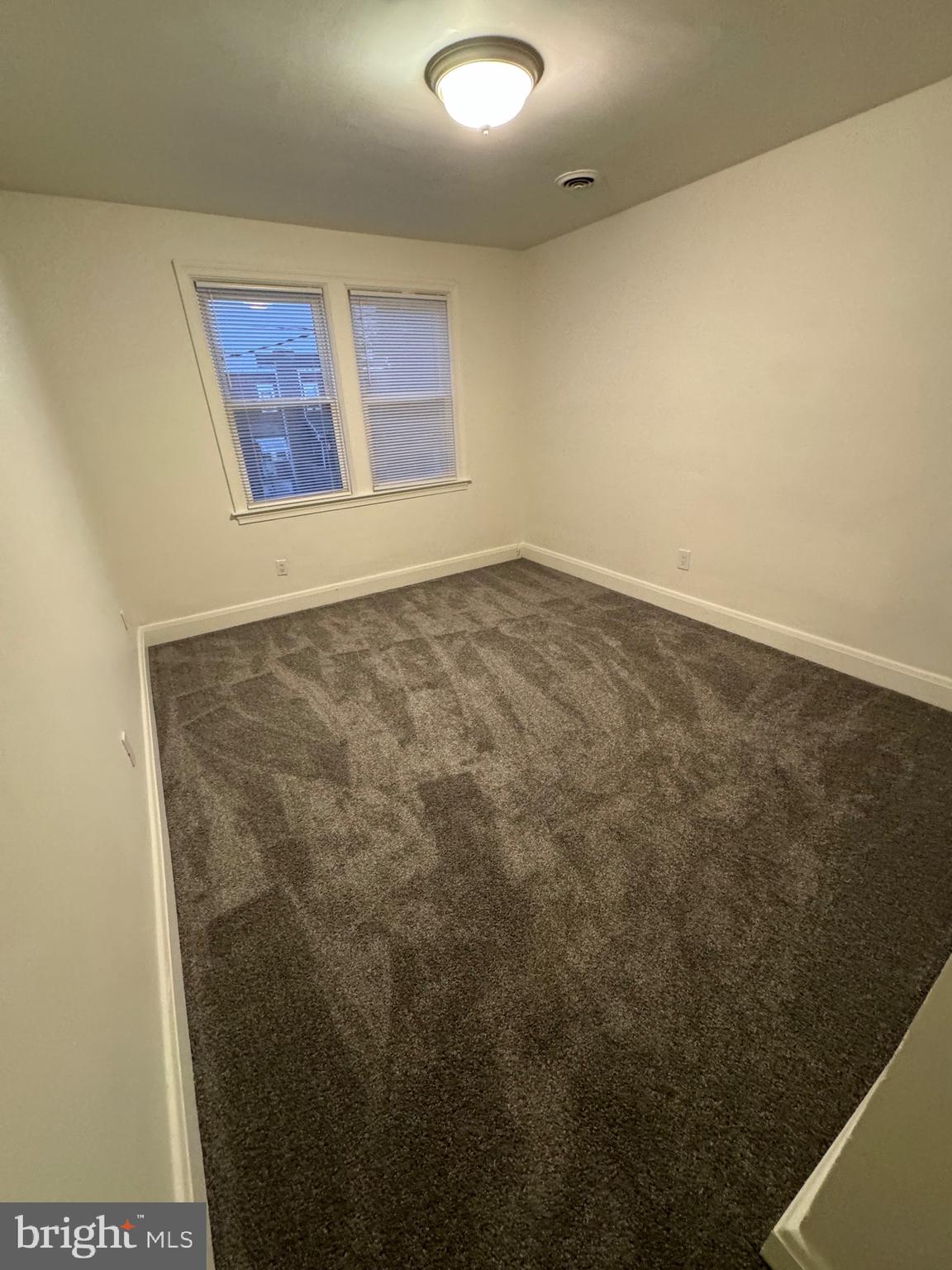 DUNDALK - Residential Lease