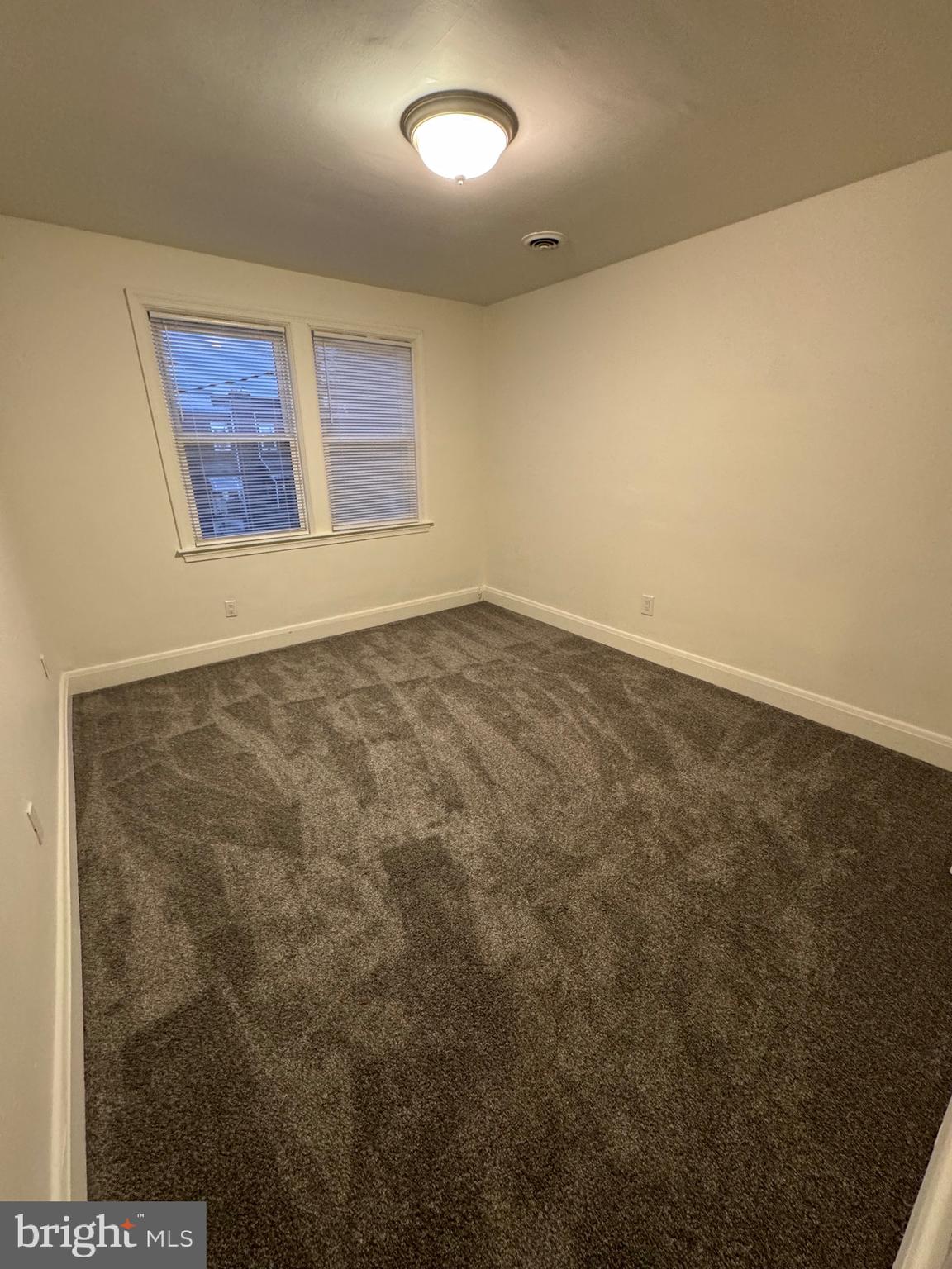 DUNDALK - Residential Lease