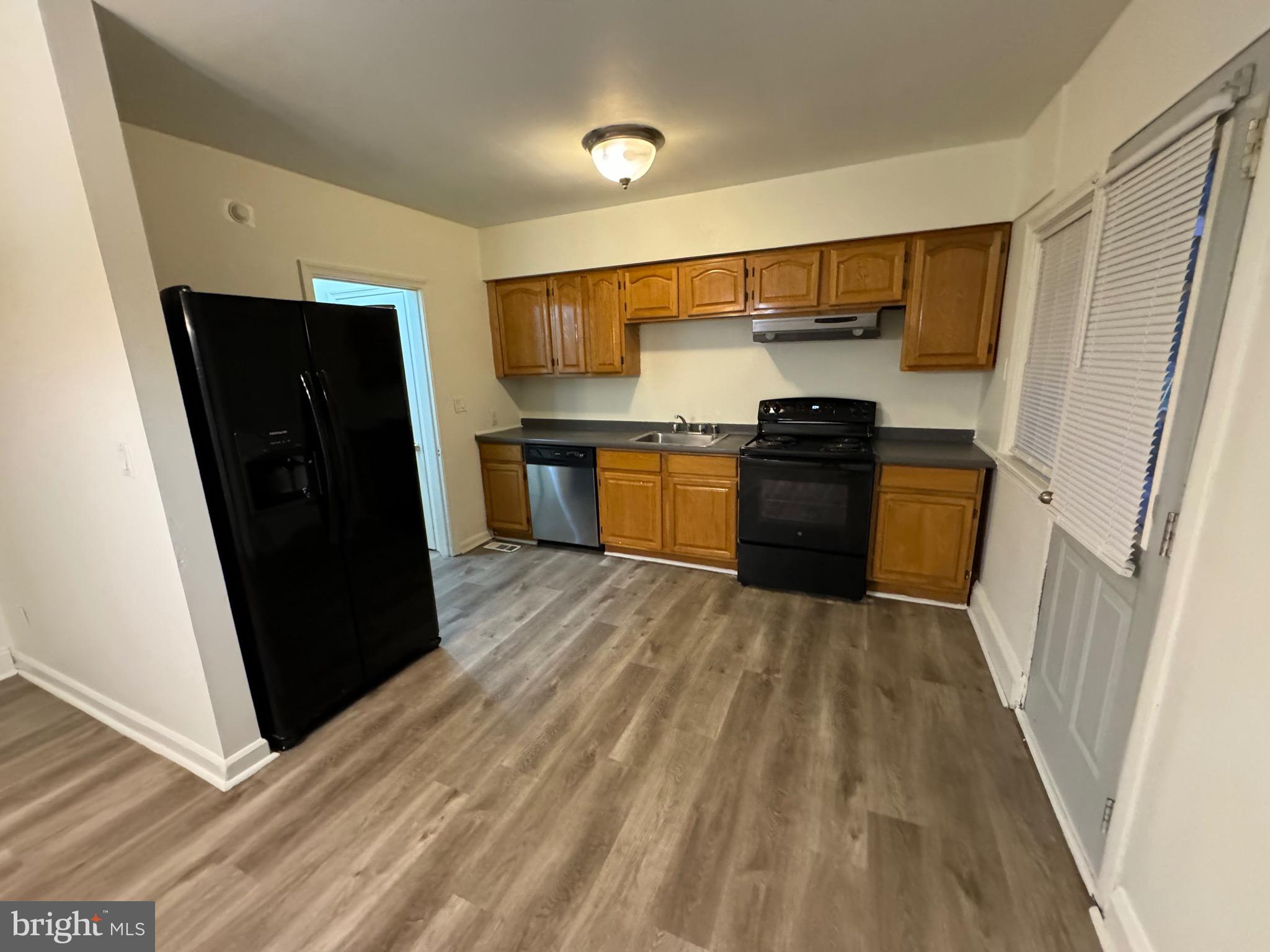 DUNDALK - Residential Lease