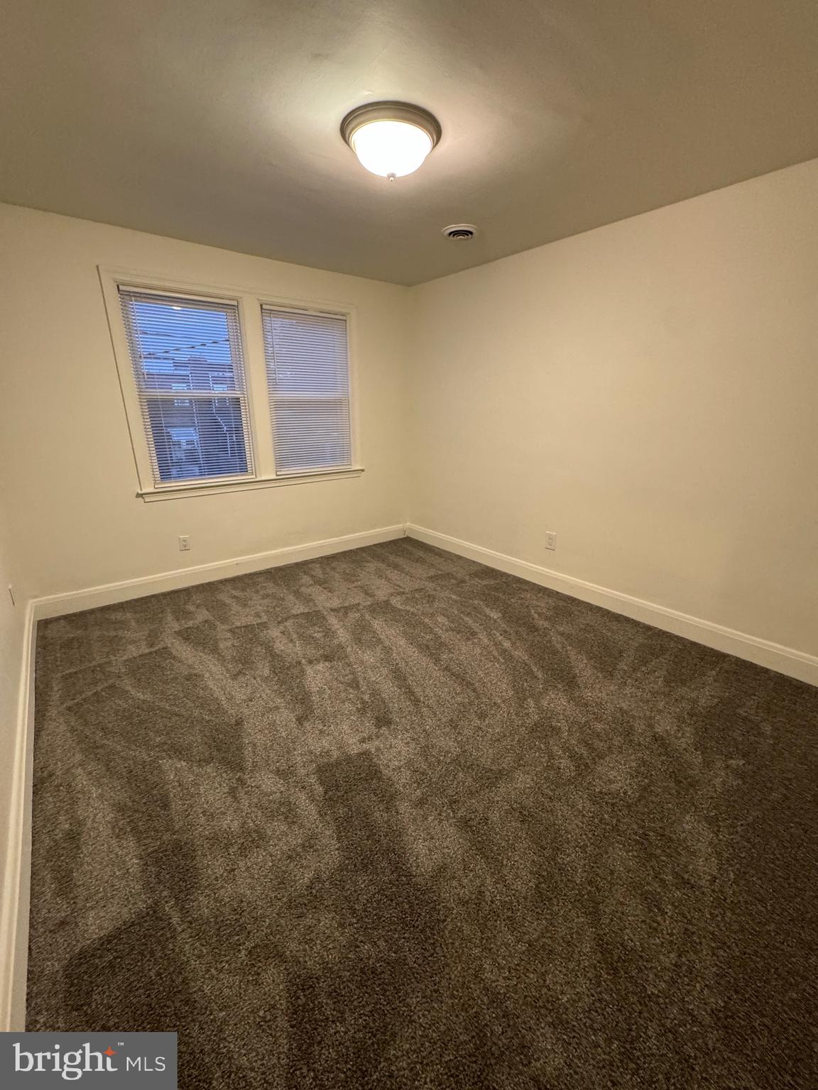 DUNDALK - Residential Lease