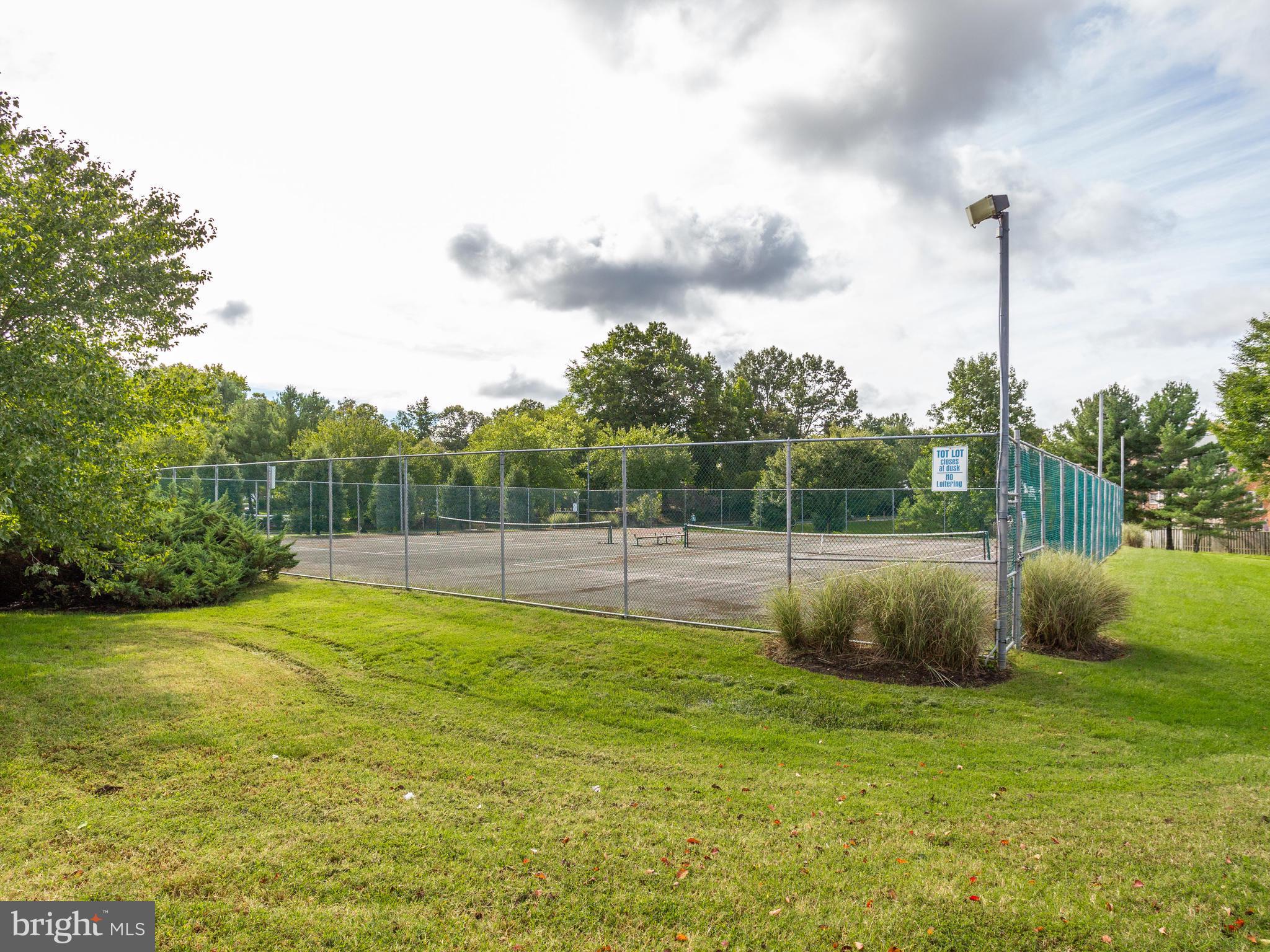 CHARING CROSS - Residential Lease