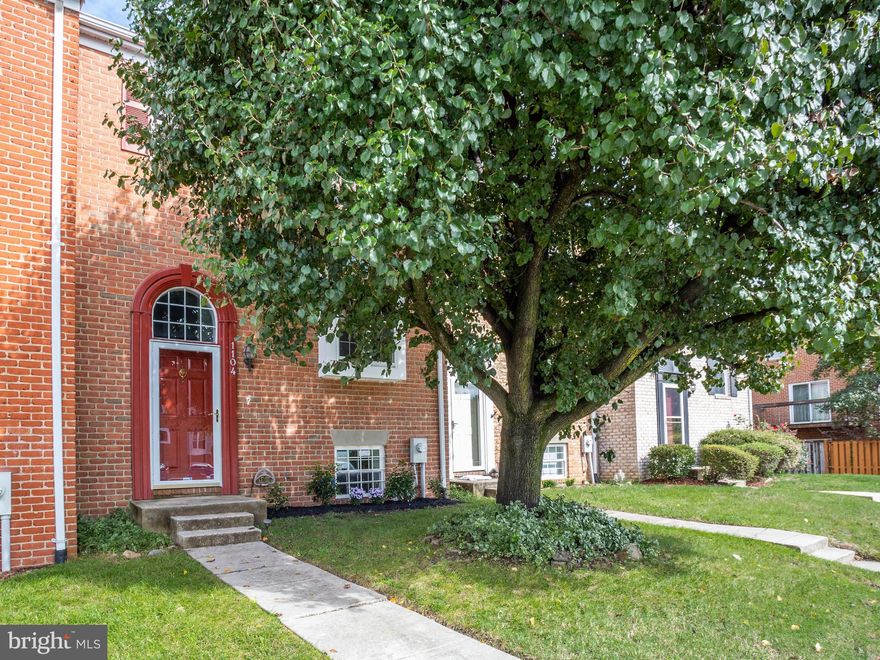 Tastefully Updated Spacious Brick Townhome in Sought after Charing Cross - 4 Beds & 3.5 Baths, Large Master with Attached Full Bath and Walk-in Closet. Eat-in Kitchen, Separate Dining Room and Deck Off Main Level Living Room. Walk-out Lower Level with Sep Kitchen, 4th Bedroom, Full Bath & Family Room w/ Fireplace. Opens to Large Deck with Great View to Grassy Common Area Perfect for Entertaining!