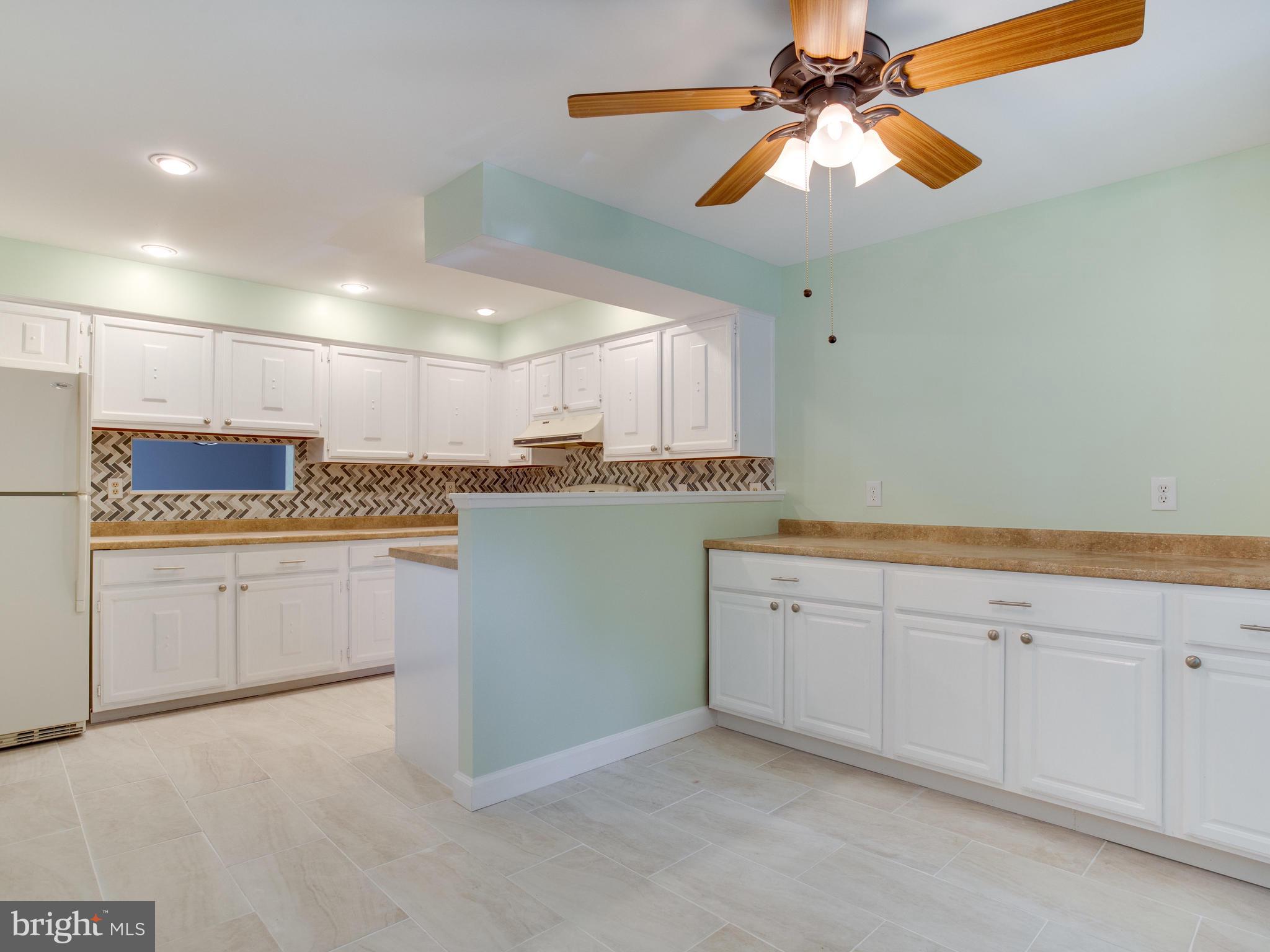 CHARING CROSS - Residential Lease