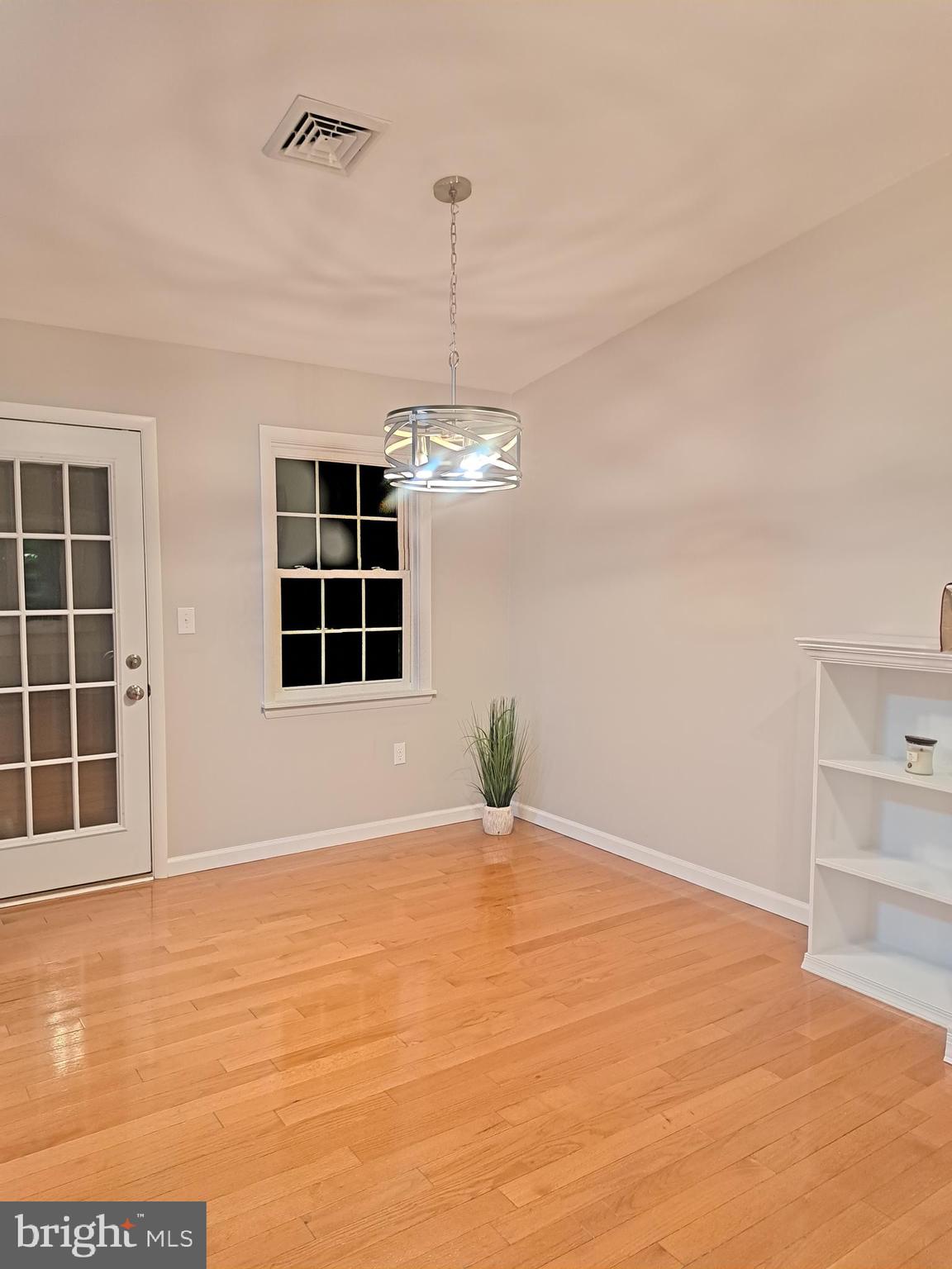 CHERRY HILL - Residential