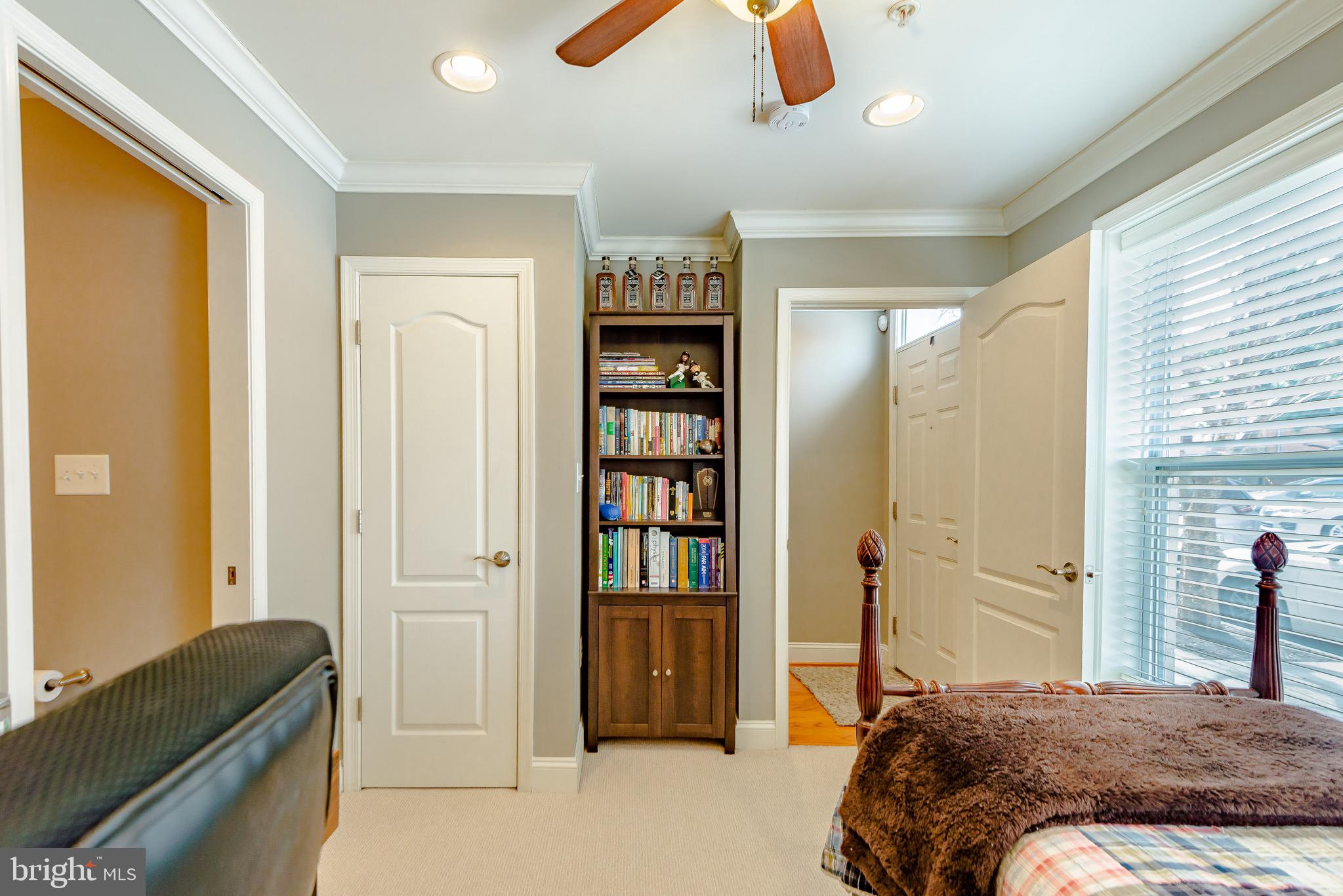 BUTCHER'S HILL - Residential