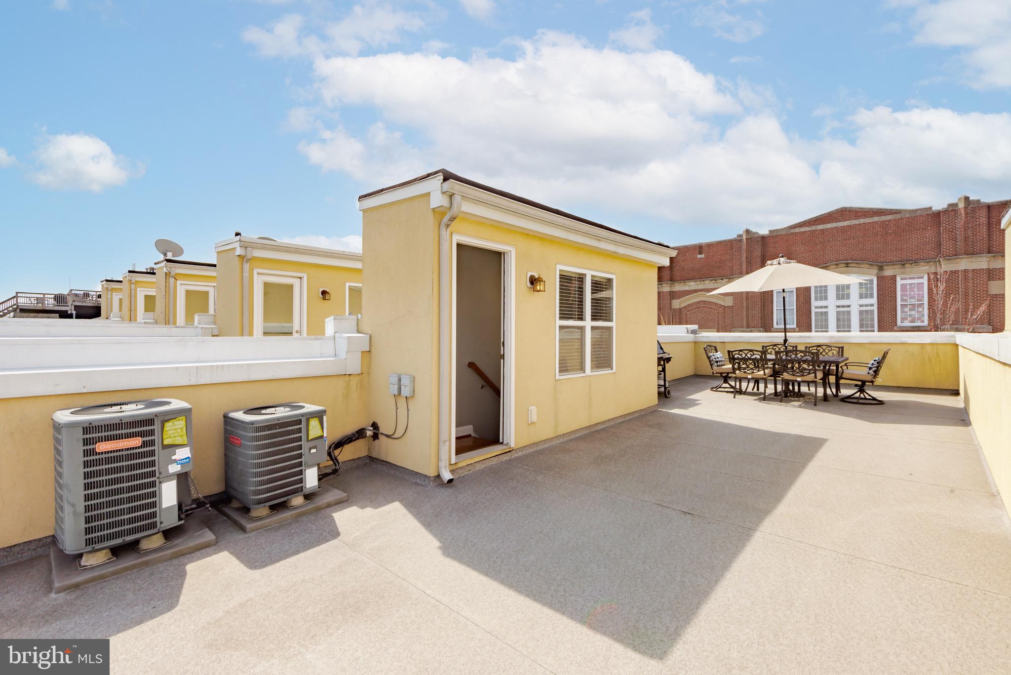 BUTCHER'S HILL - Residential