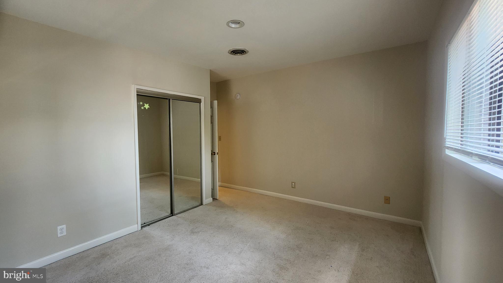 SEMINARY WALK - Residential Lease