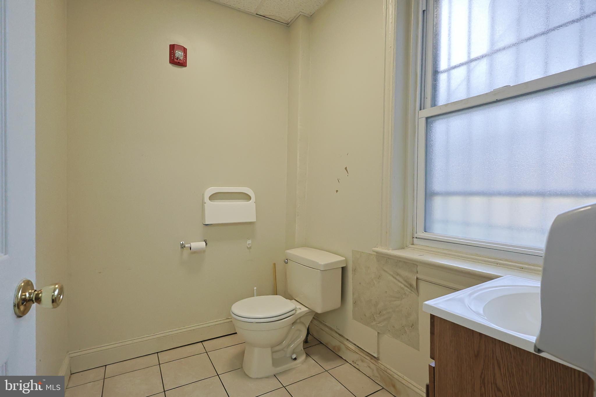 MT AIRY - Commercial Lease
