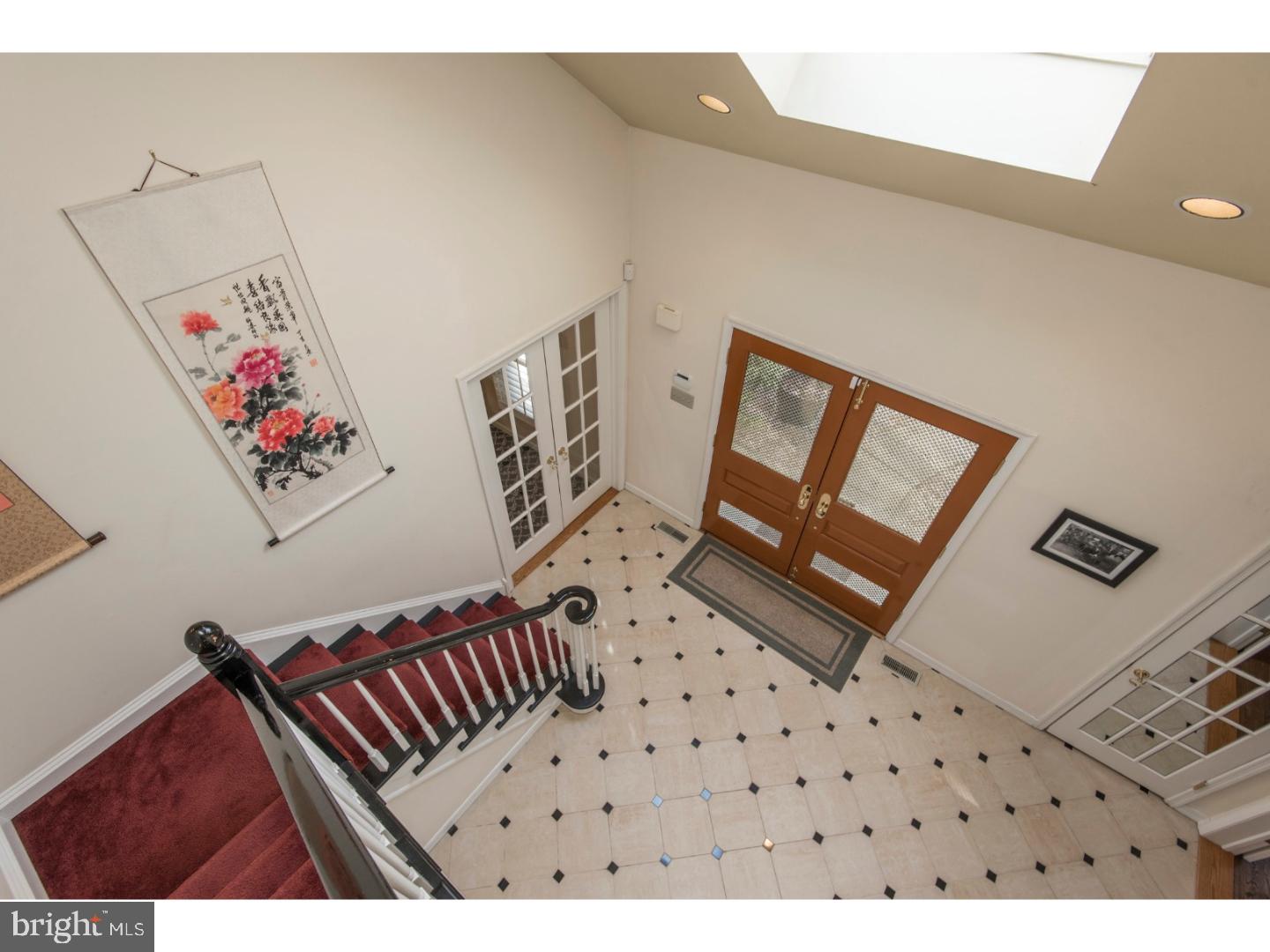 INDIAN CREEK - Residential