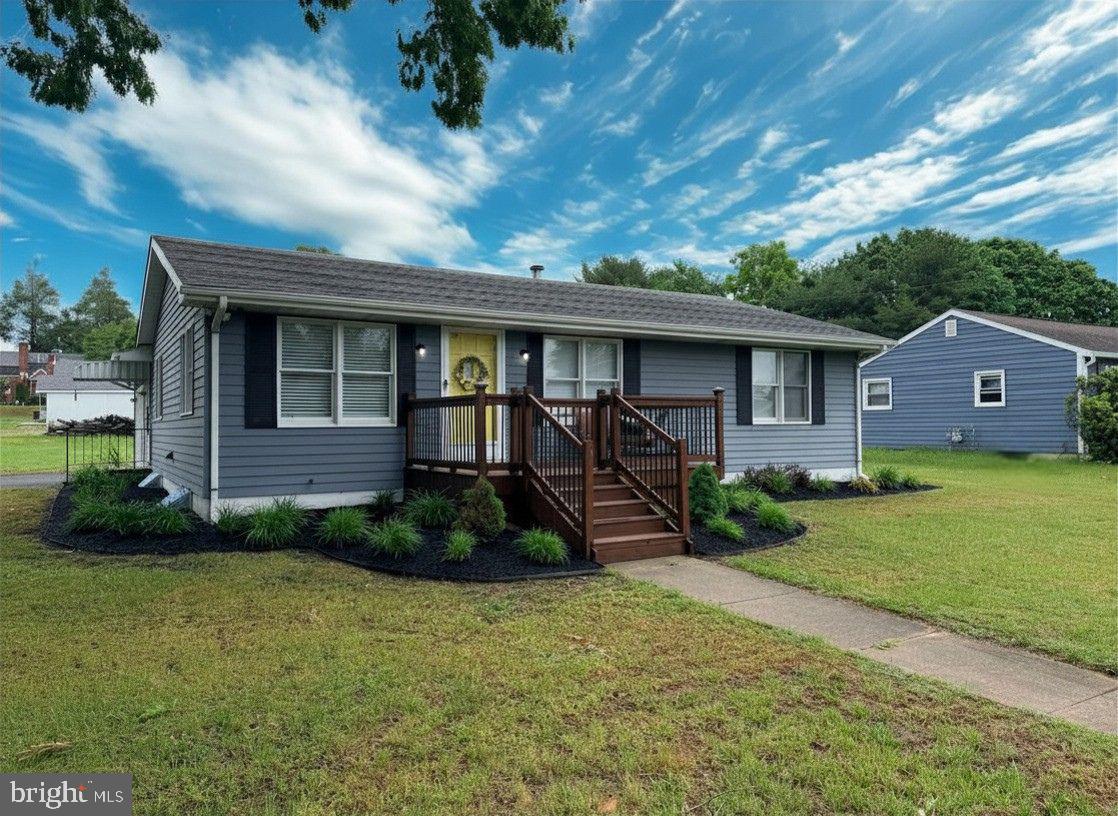 7 FRAZIER AVENUE - Photo 2