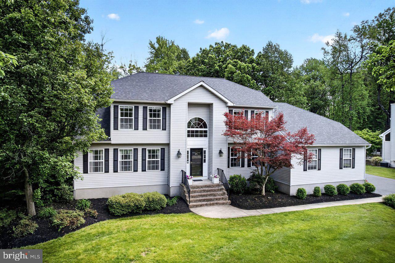 28 ARNOLD LANE