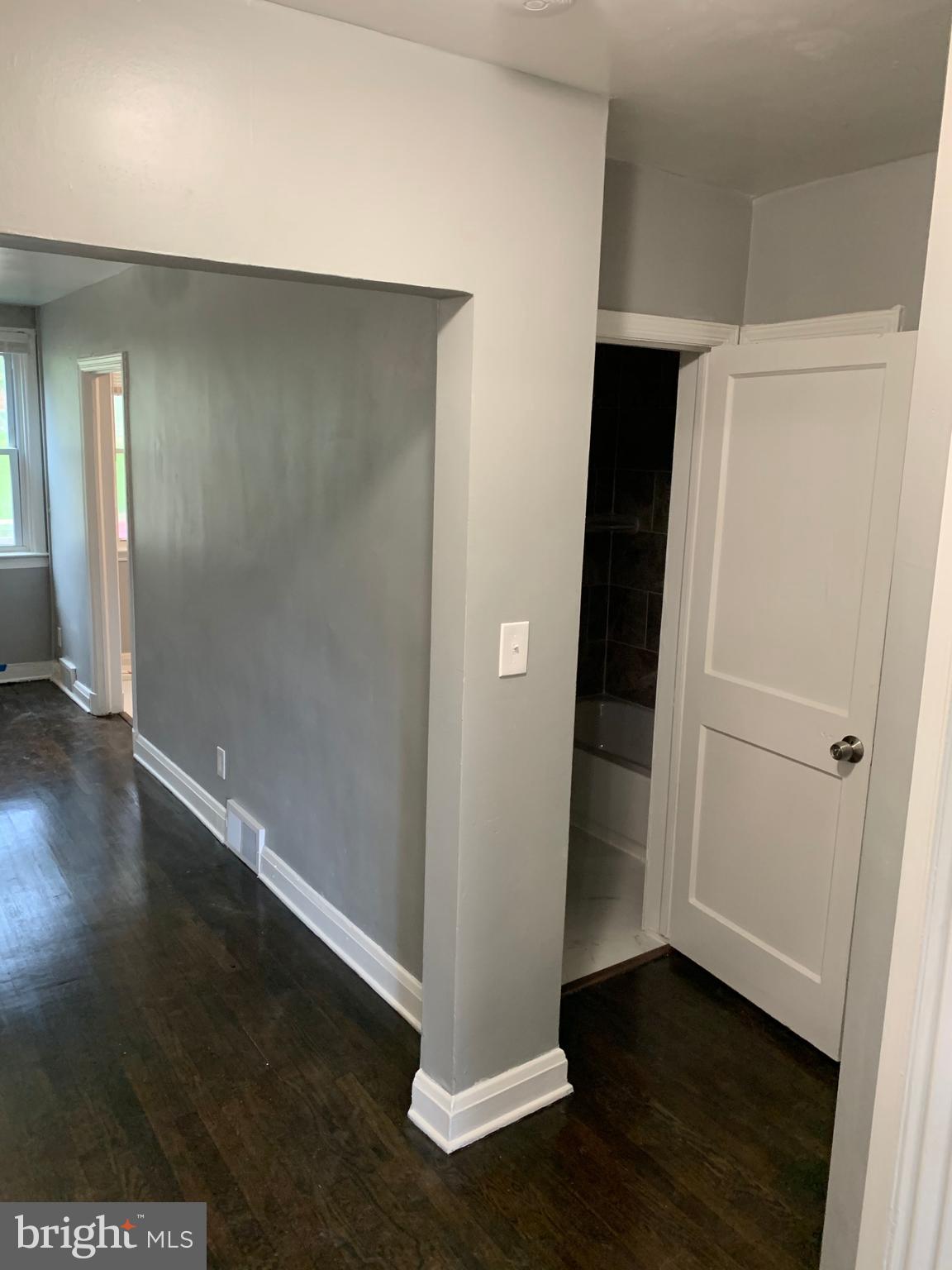 GLEN OAKS - Residential Income