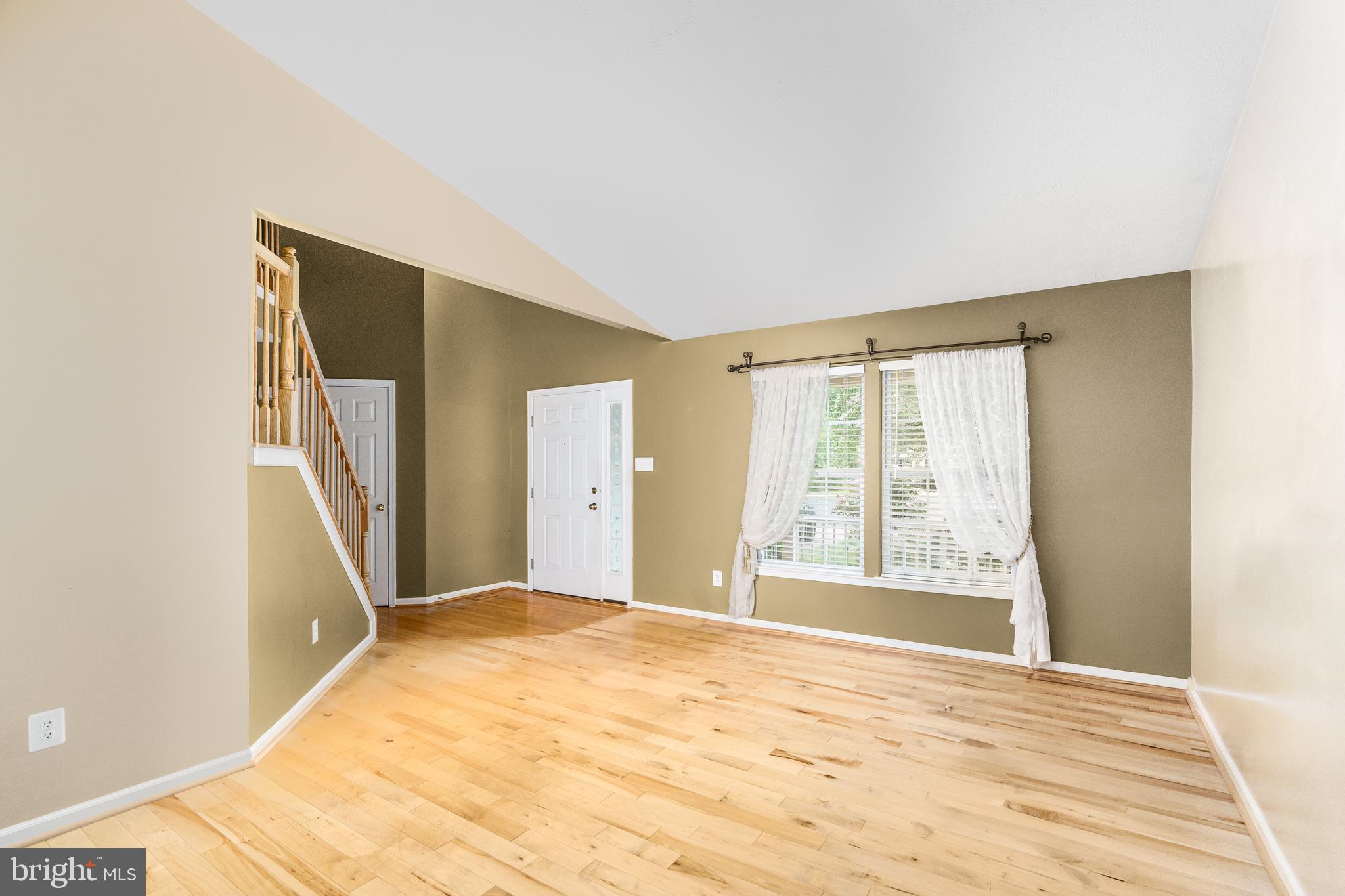 CLUB AT PATRIOTS GLEN - Residential