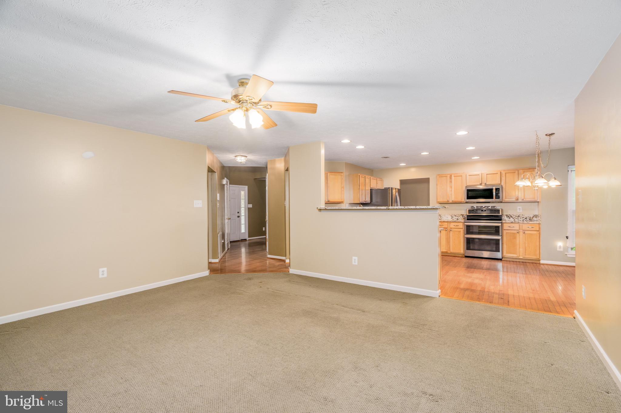 CLUB AT PATRIOTS GLEN - Residential