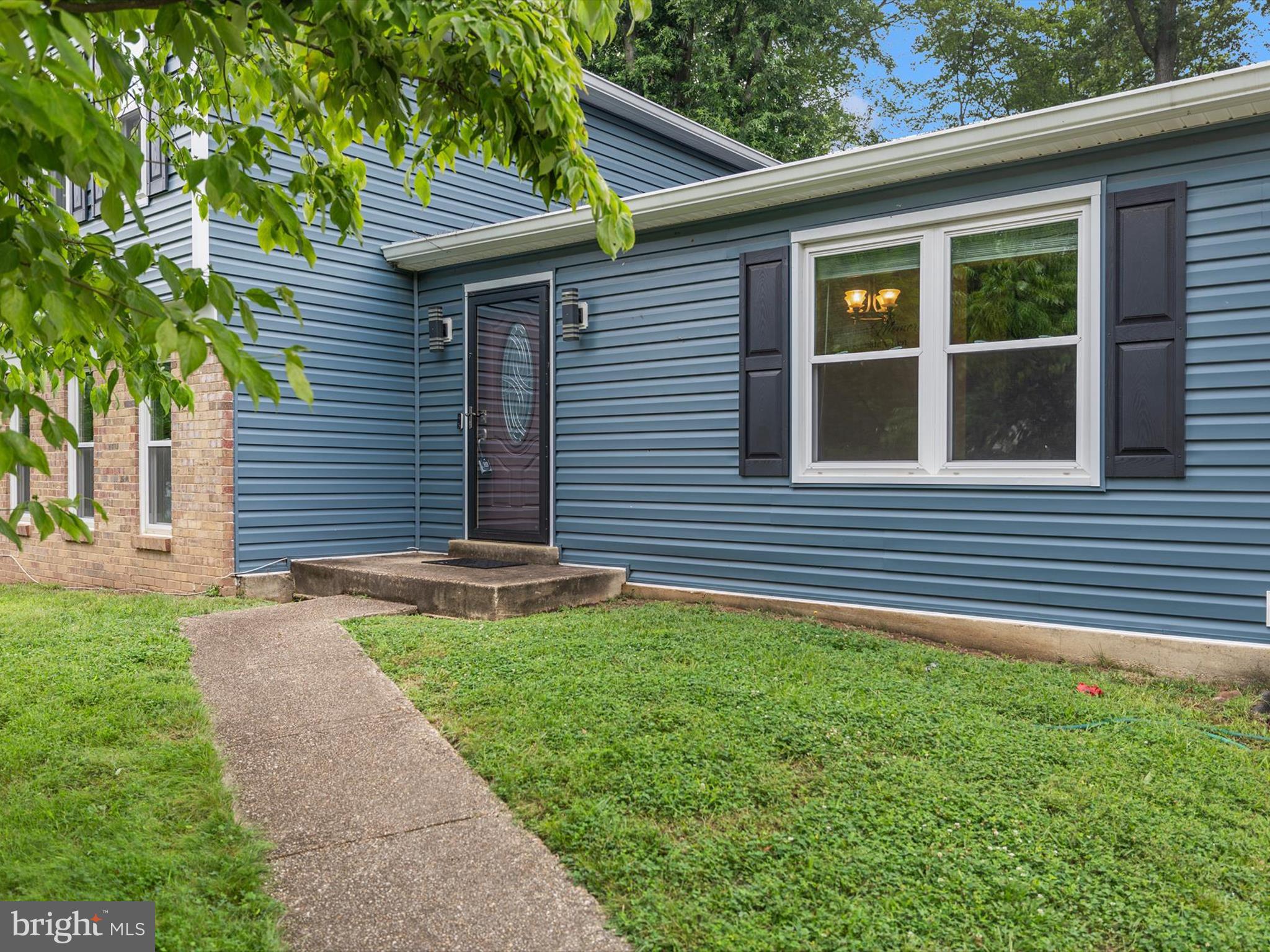 903 STAG WAY