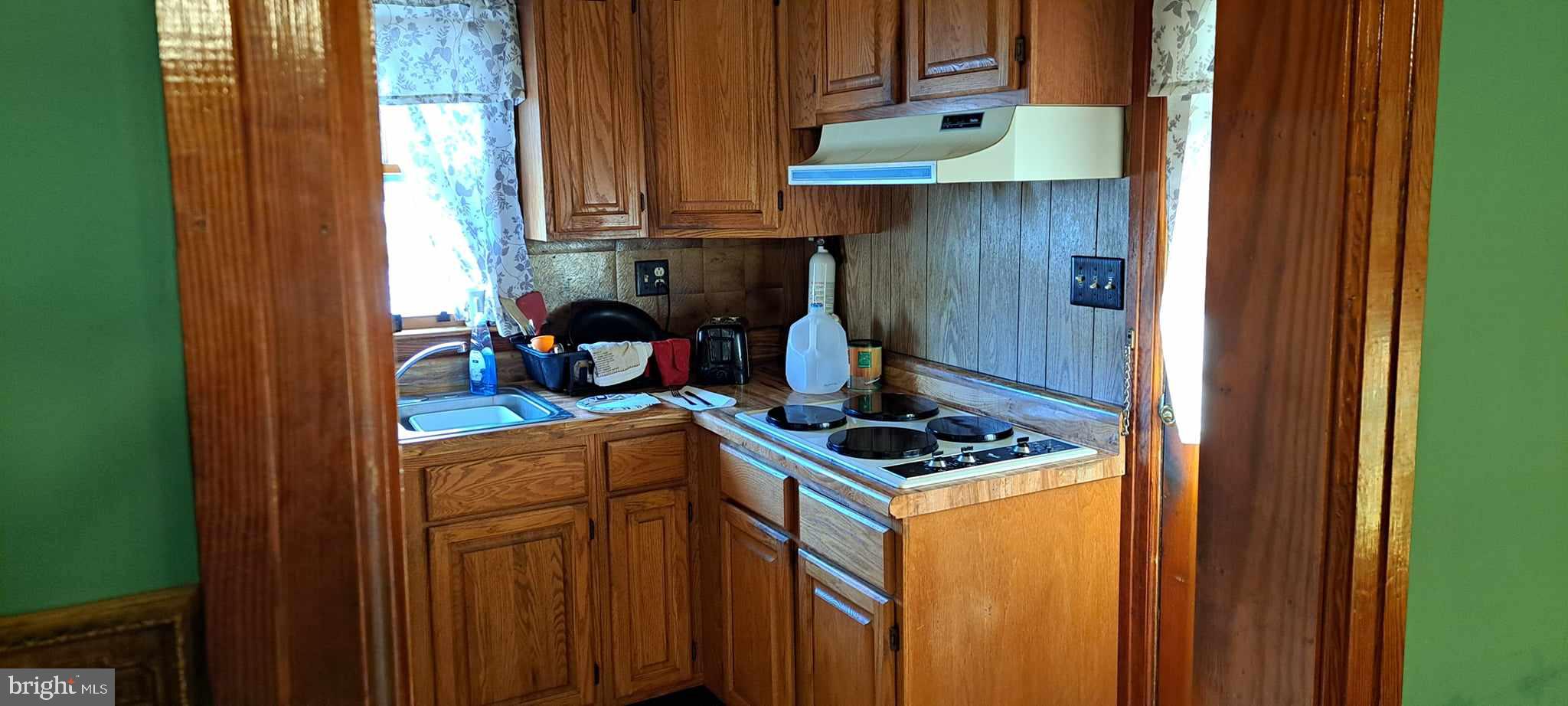 MIDDLEWAY DISTRICT - Residential