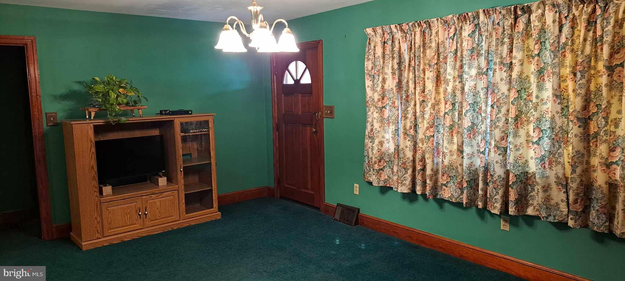 MIDDLEWAY DISTRICT - Residential