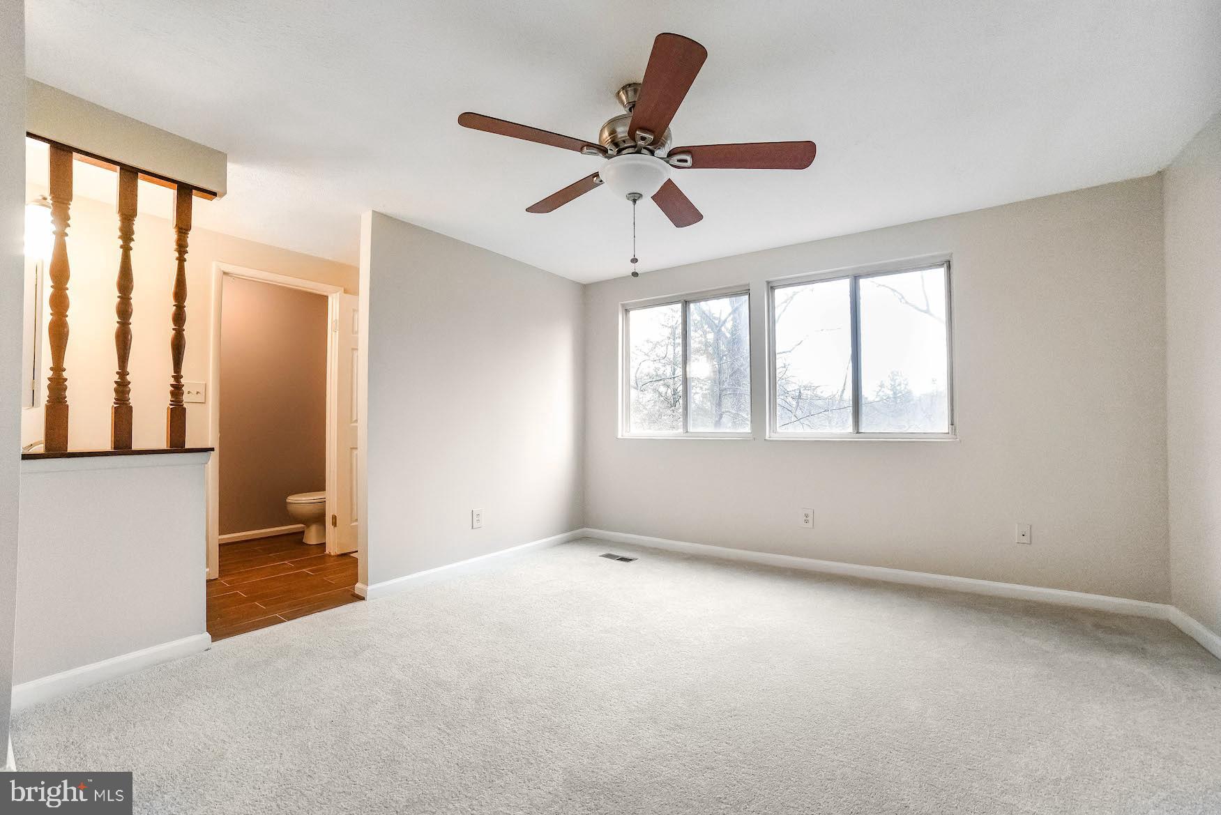 WOODS EDGE TOWNHOME CONDOMINIUMS - Residential