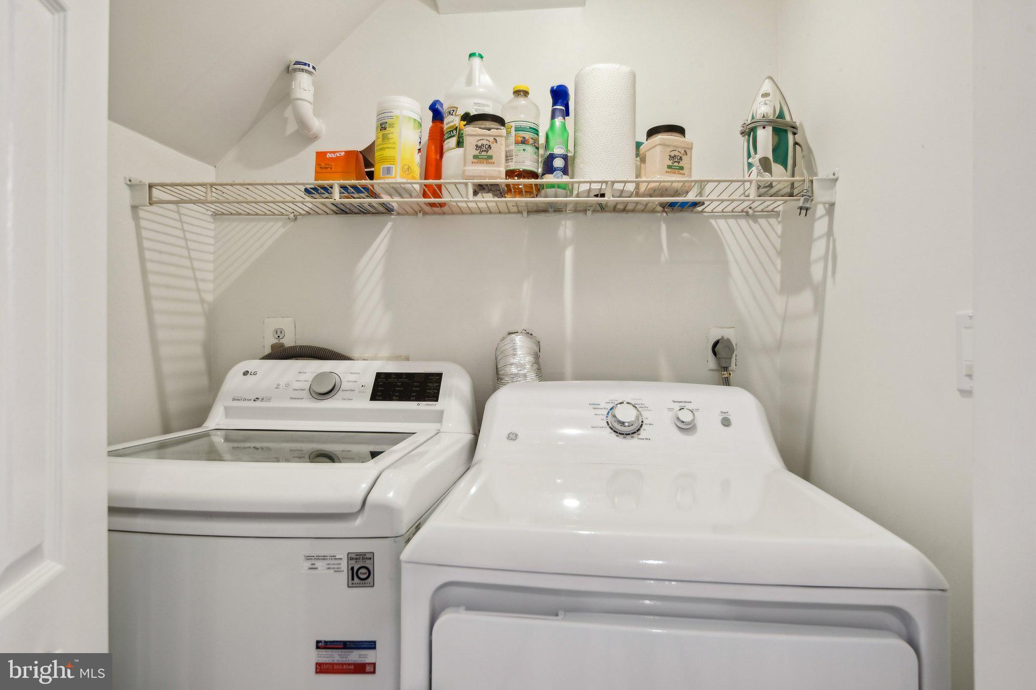 STRATFORD - Residential