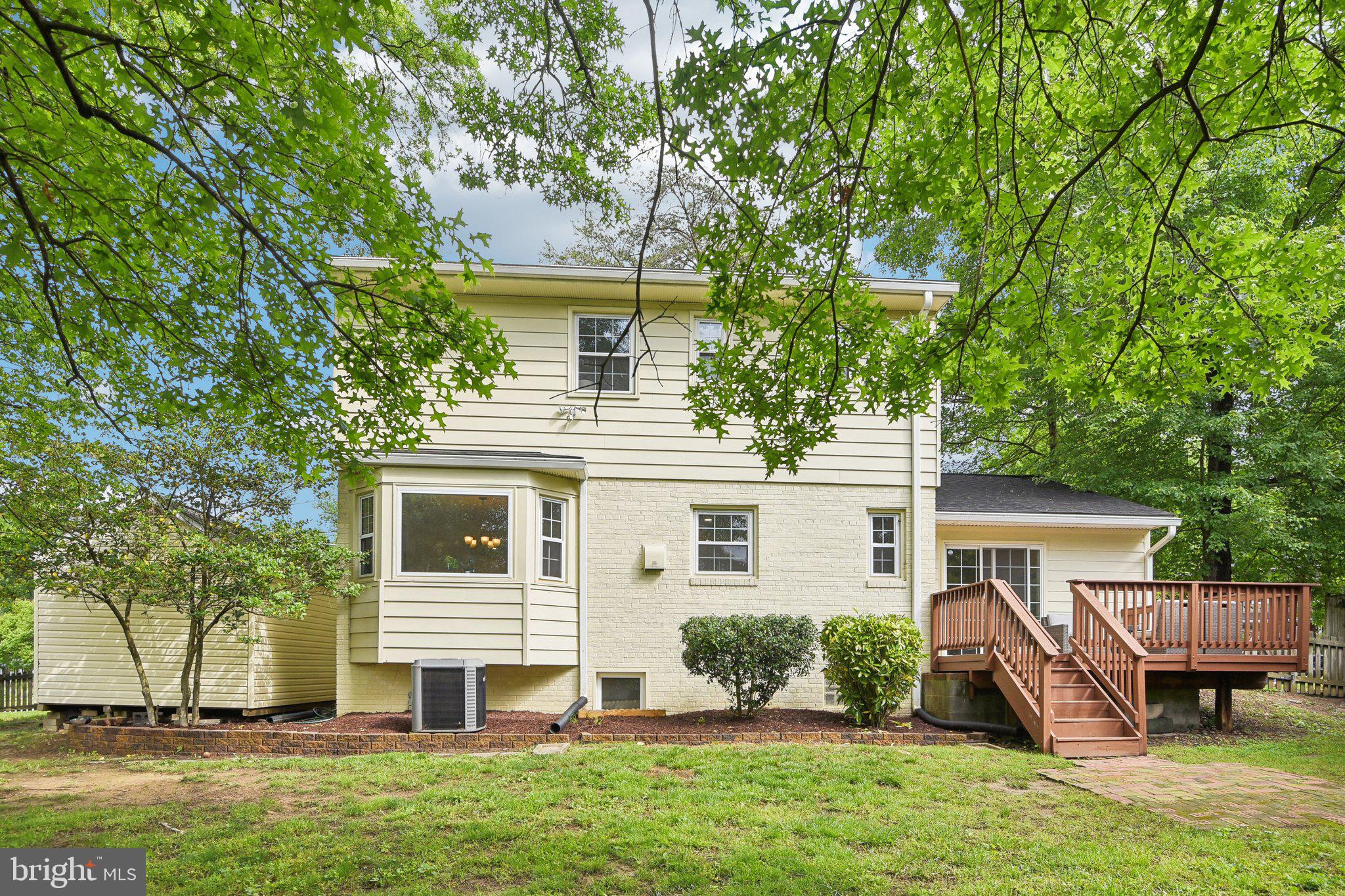 STRATFORD - Residential