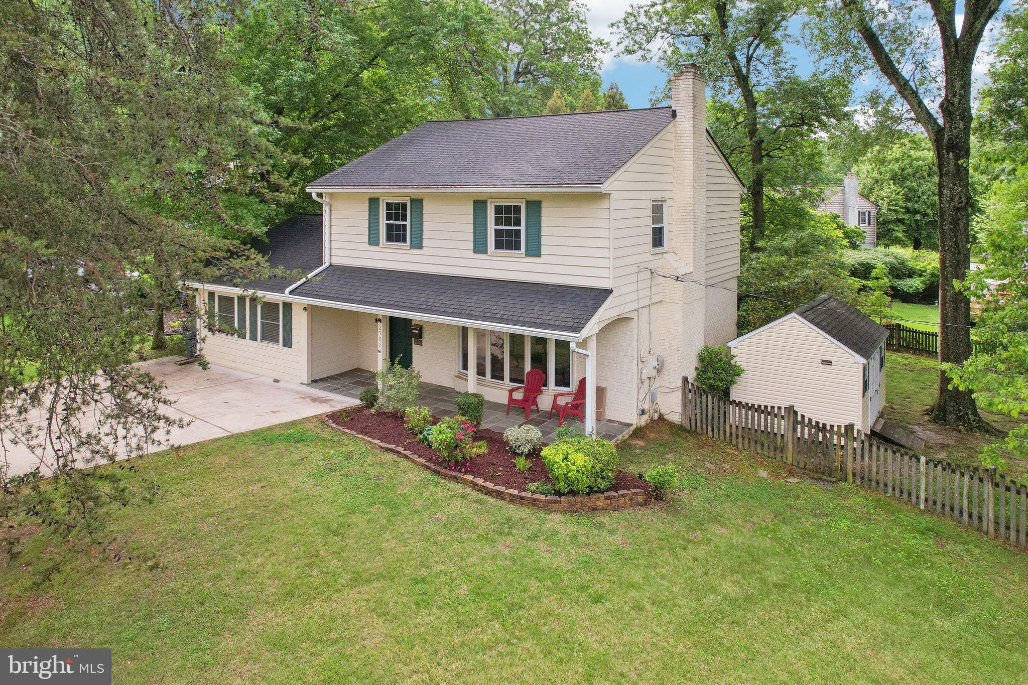 STRATFORD - Residential