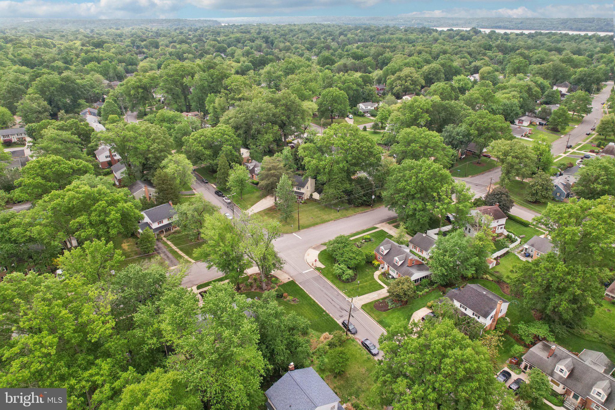 STRATFORD - Residential