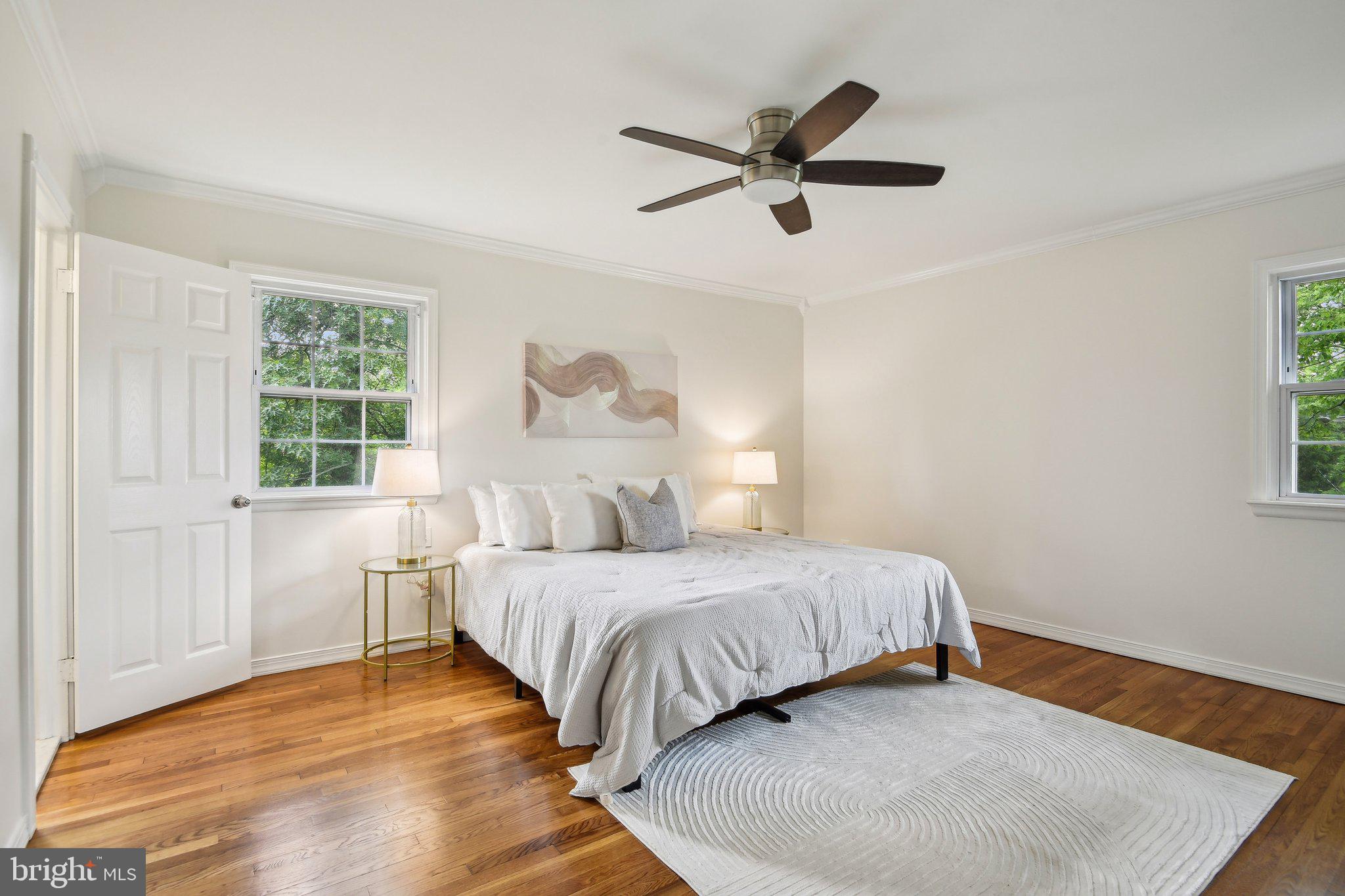 STRATFORD - Residential