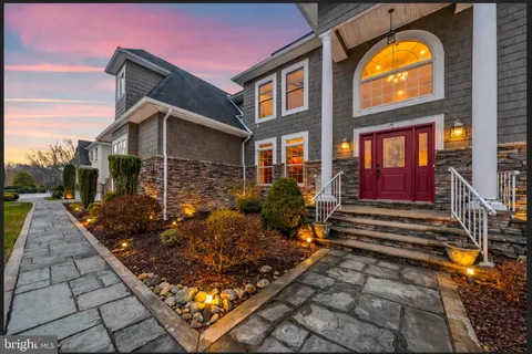 2 Grace Court, Plainsboro, NJ 08536 - MLS#: NJMX2011550