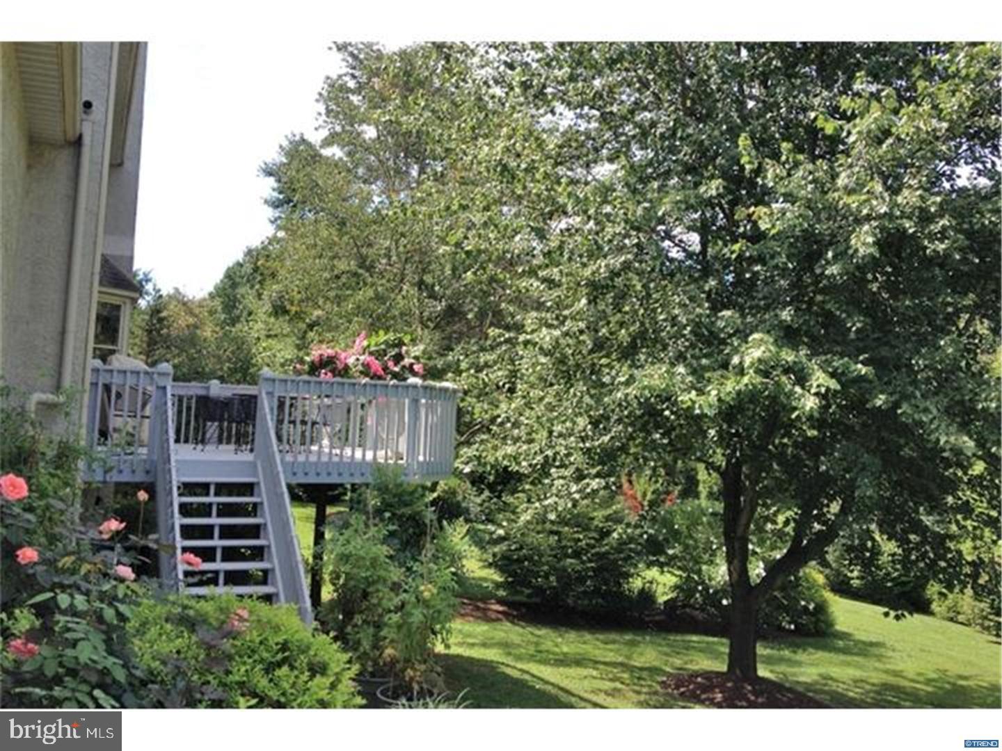 CROSSING AT BUCKTO - Residential