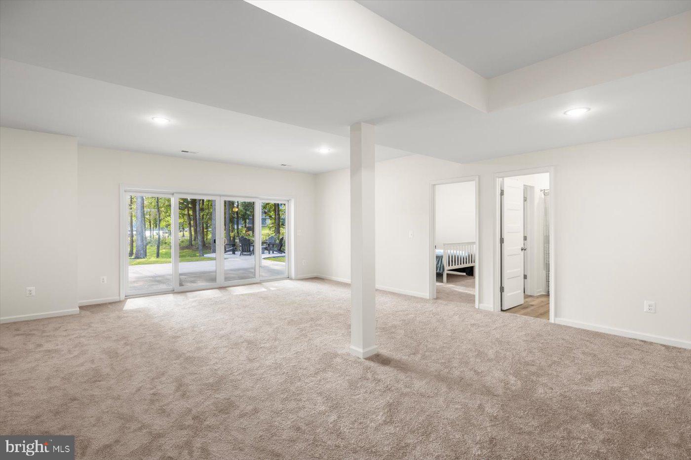 NOAHS LANDING - Residential