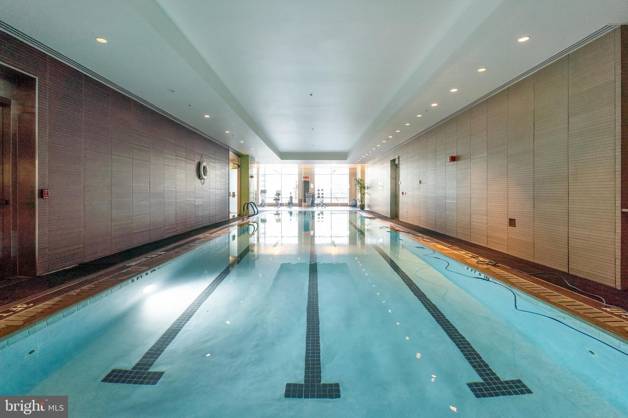 AVENUE OF THE ARTS - Residential