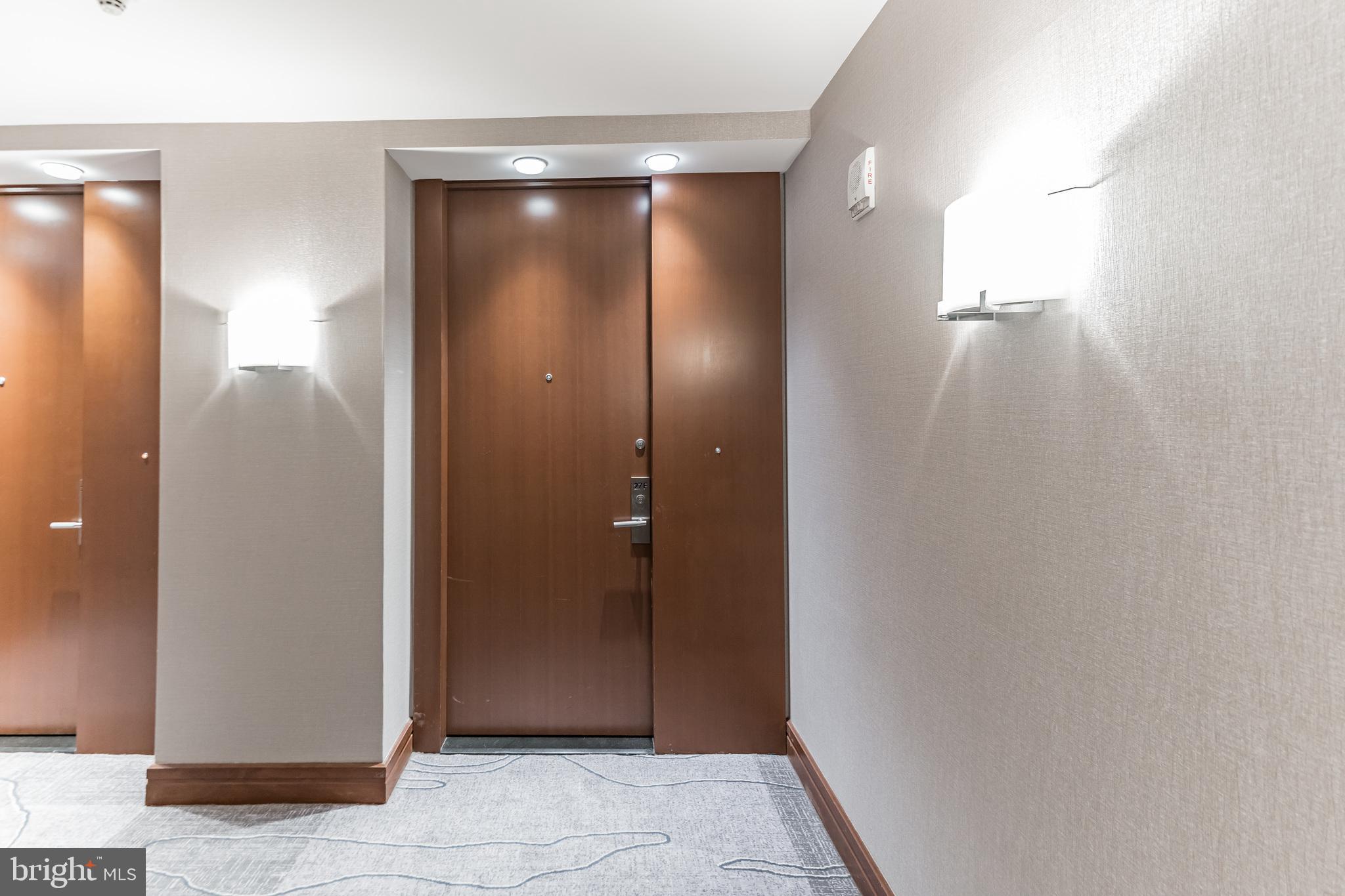 AVENUE OF THE ARTS - Residential