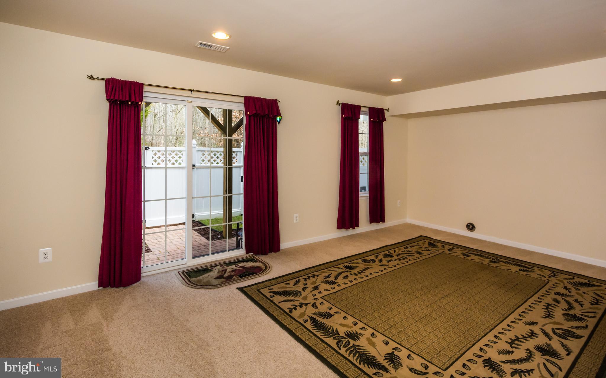 TANYARD SPRINGS - Residential