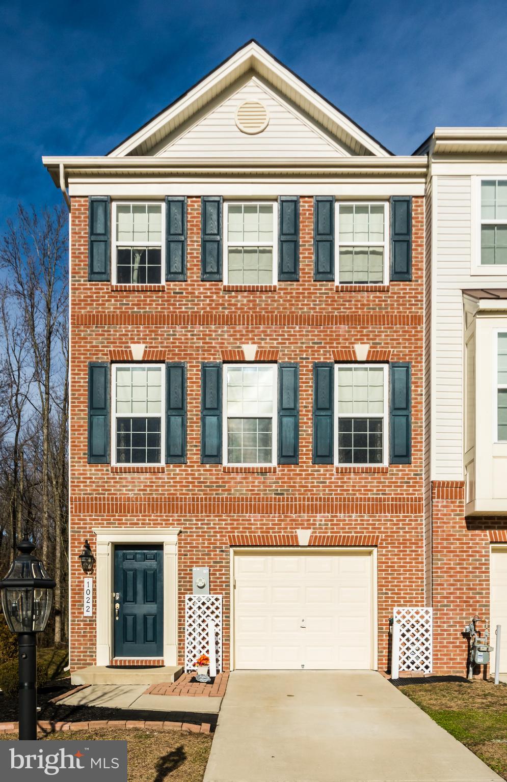 TANYARD SPRINGS - Residential