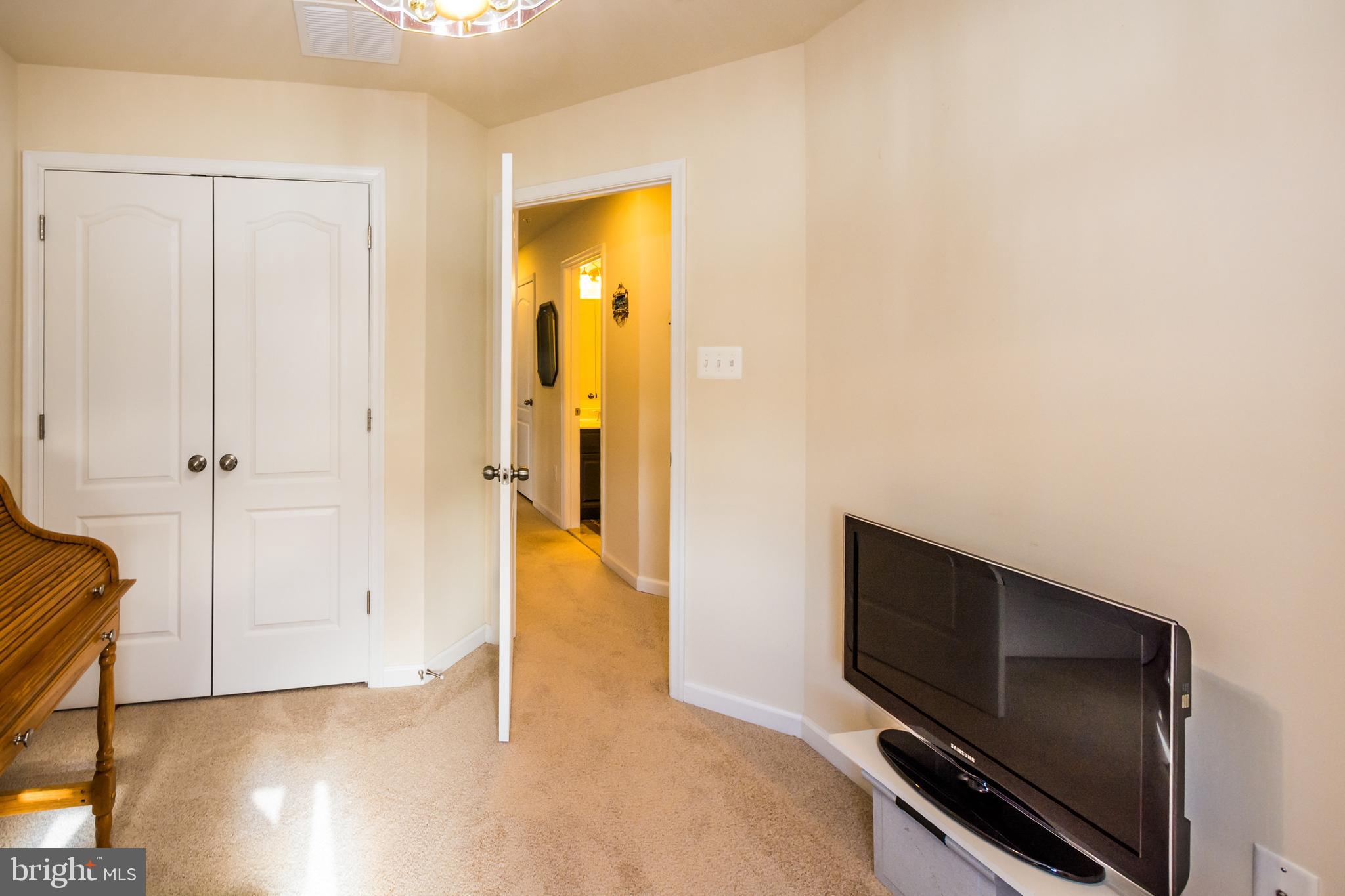 TANYARD SPRINGS - Residential