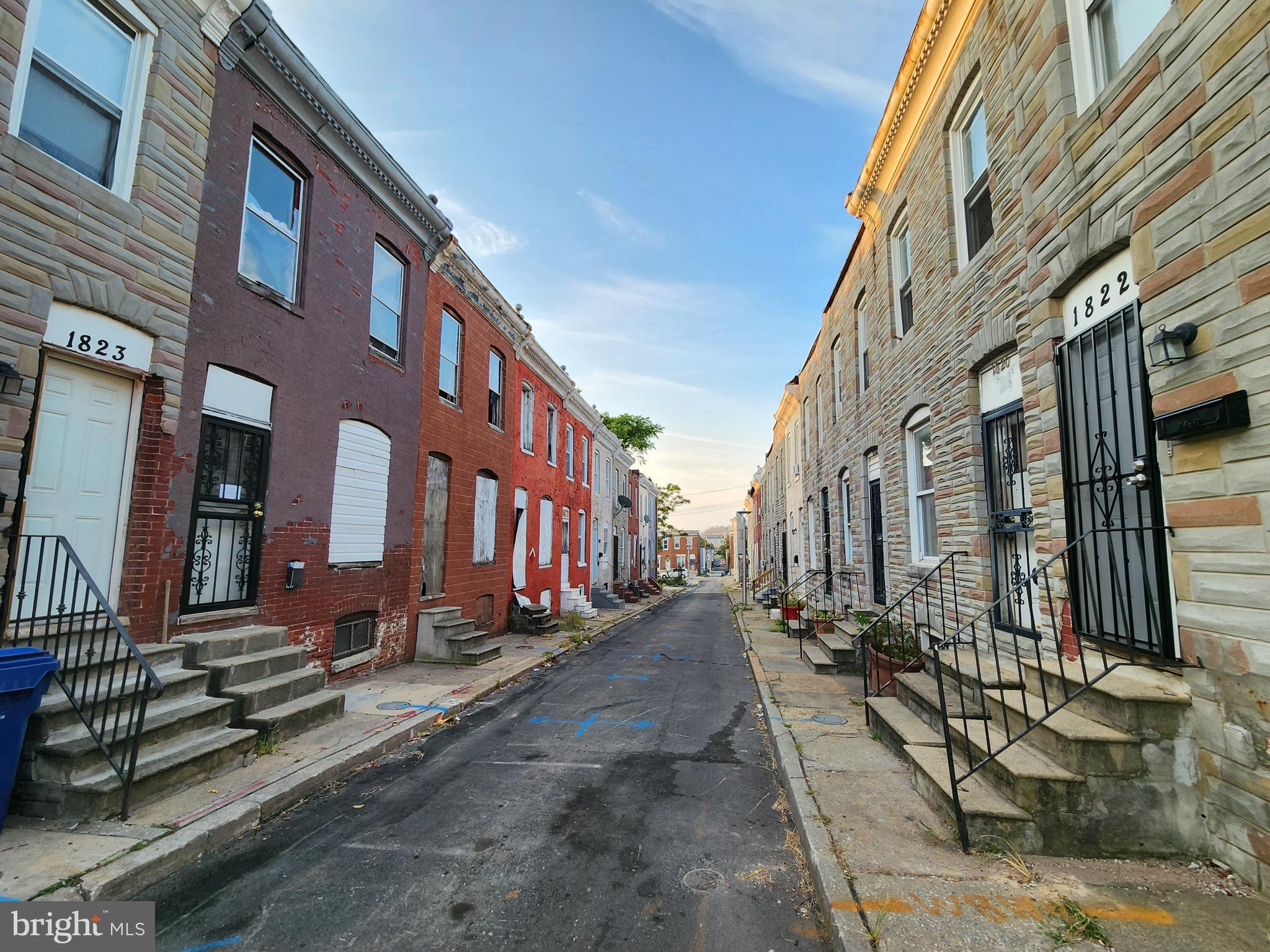 BROADWAY EAST - Residential