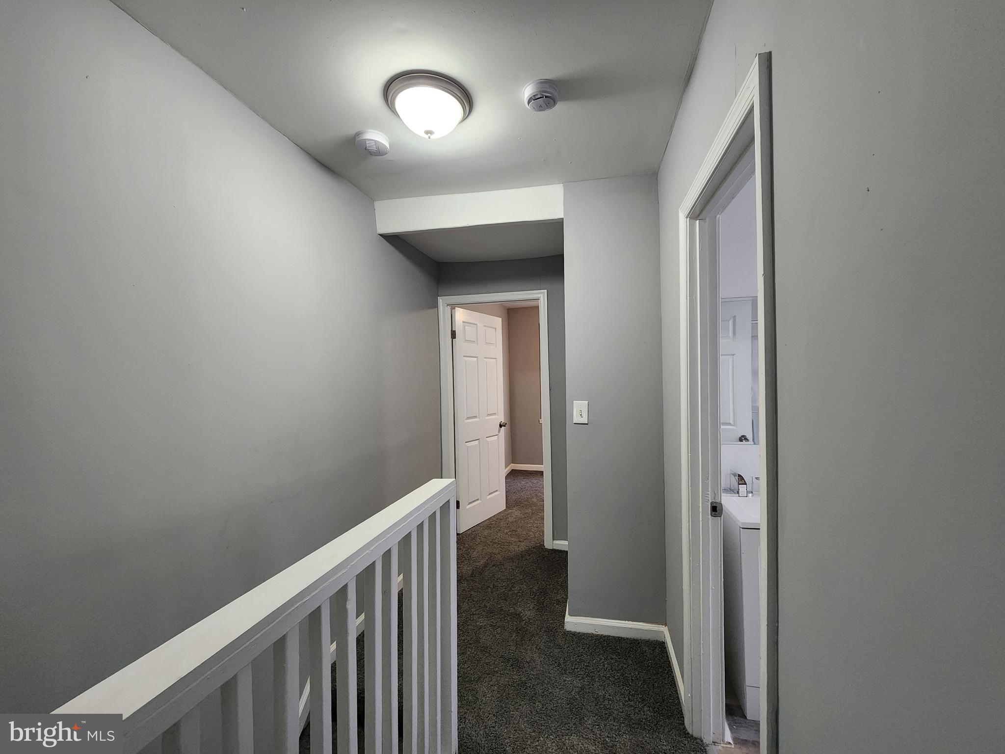 BROADWAY EAST - Residential