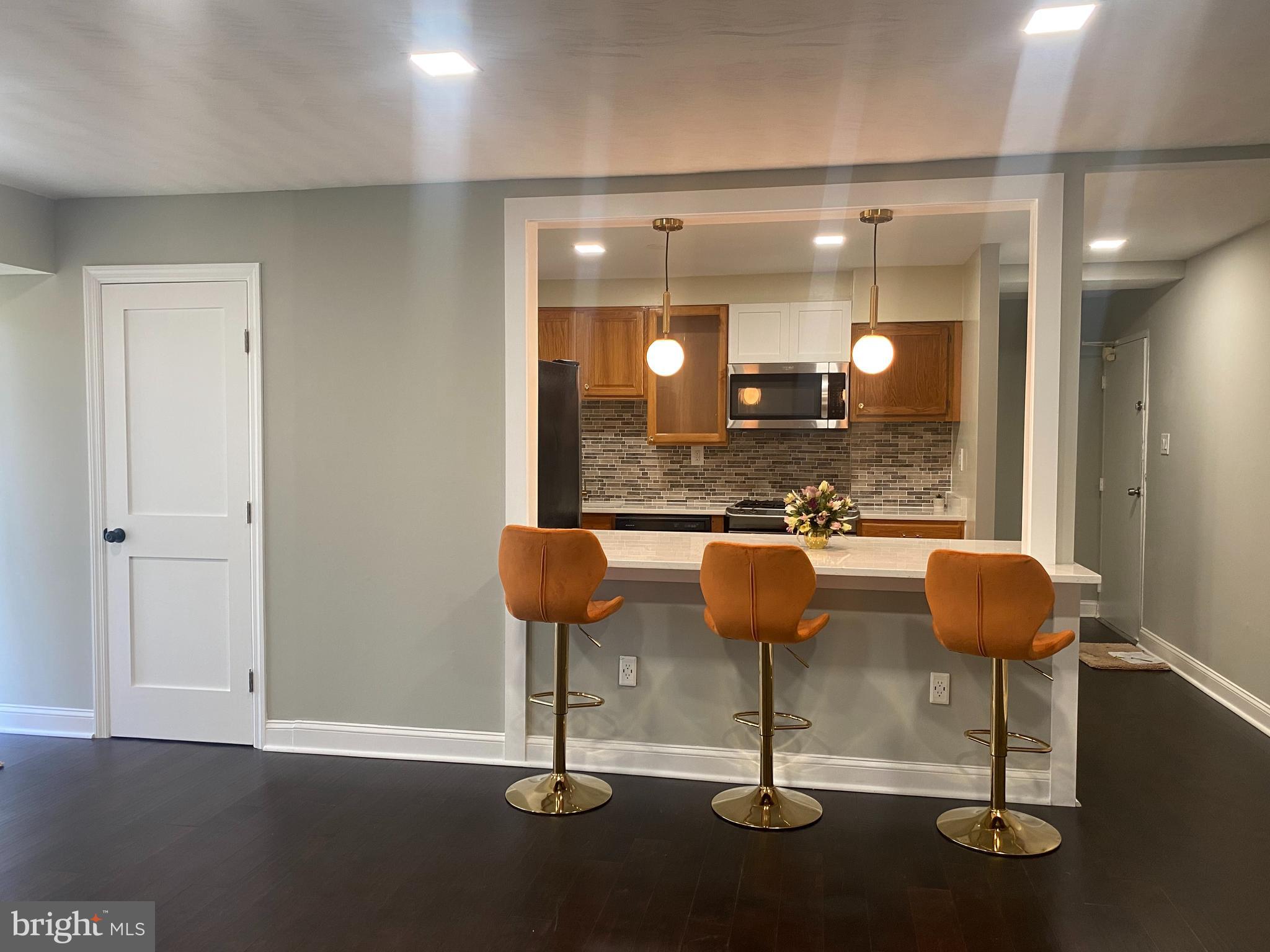 MARLOW TOWERS - Residential