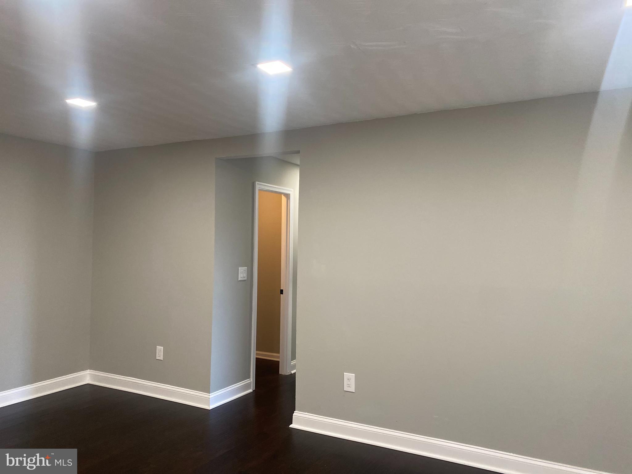 MARLOW TOWERS - Residential