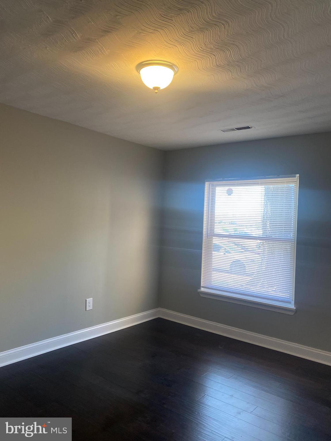 MARLOW TOWERS - Residential